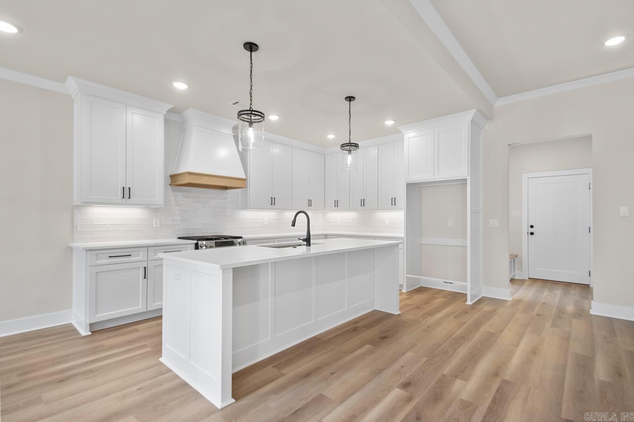 3892 SPENCER CROSSING Drive Benton, AR 72019