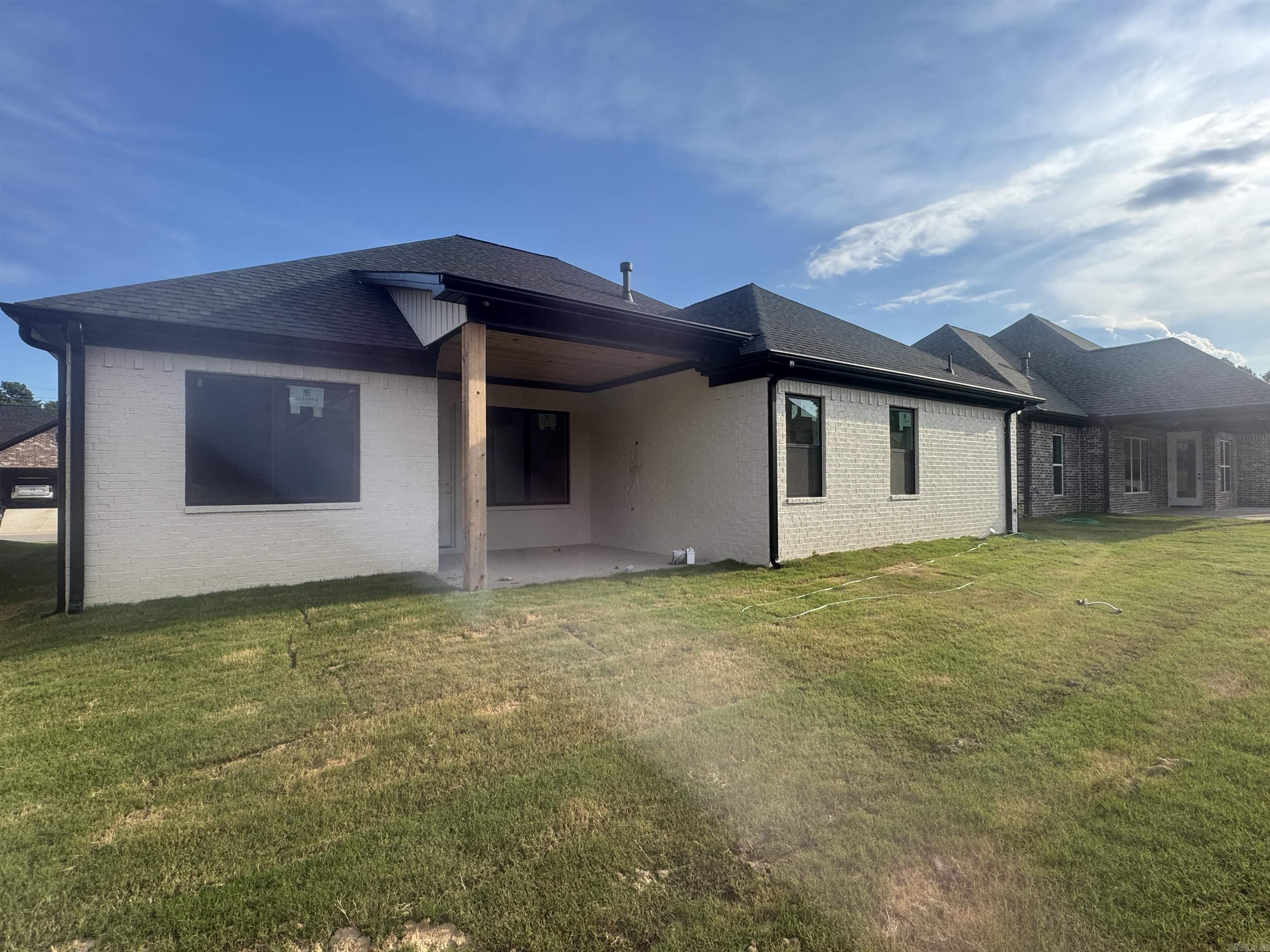 3892 SPENCER CROSSING  Benton, AR