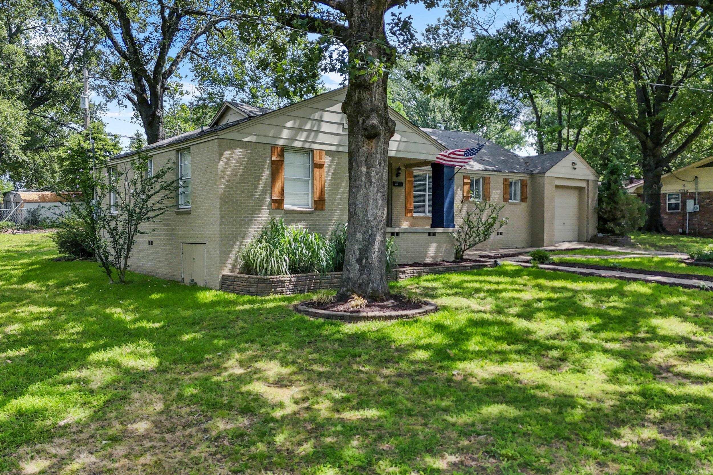 523 W K  North Little Rock, AR