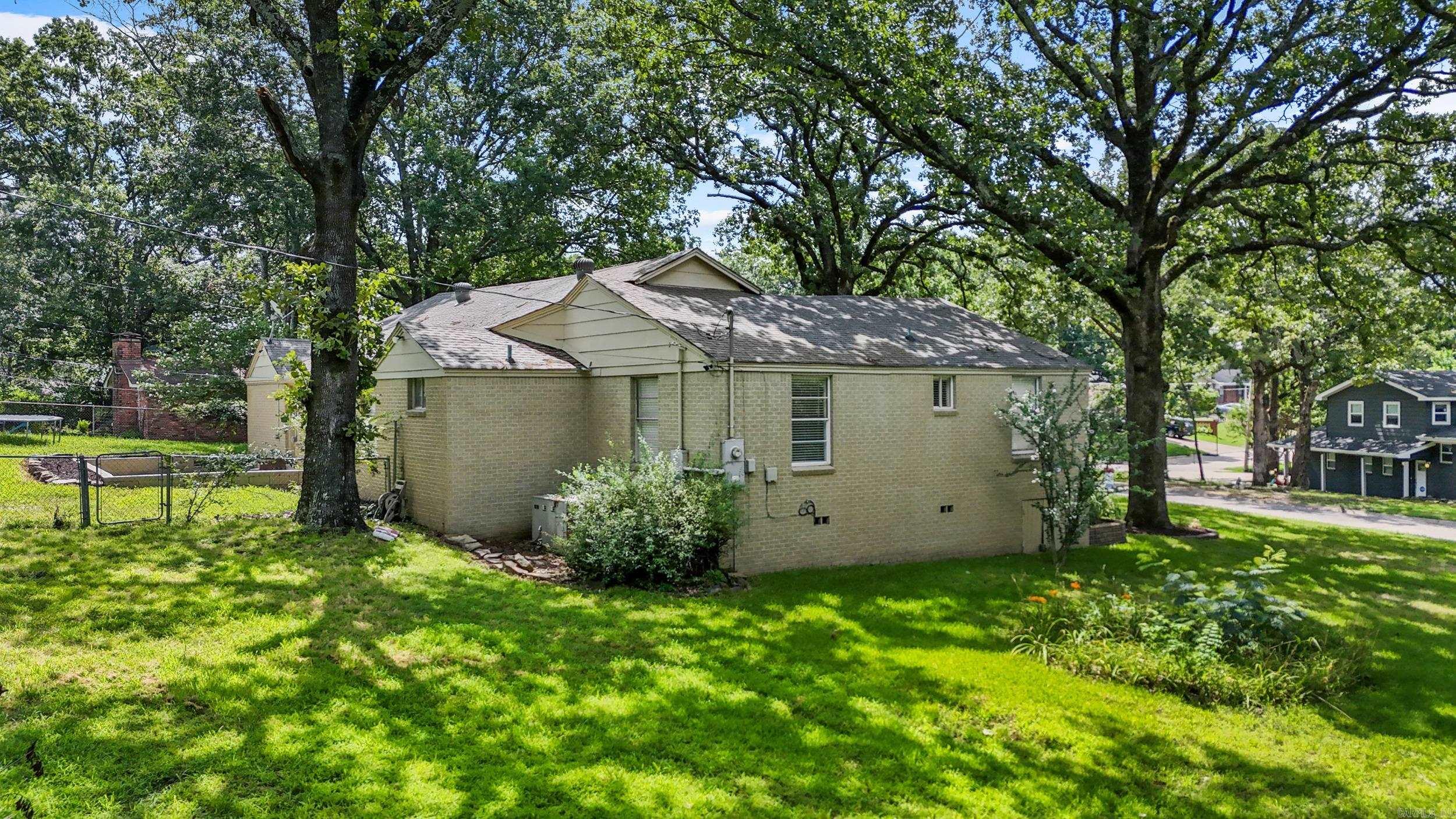 523 W K  North Little Rock, AR