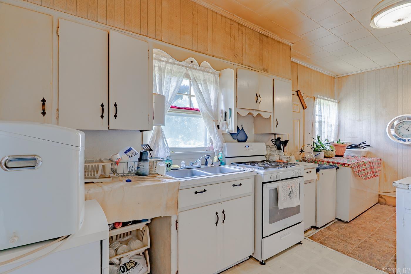 769 County Road 155  Corning, AR