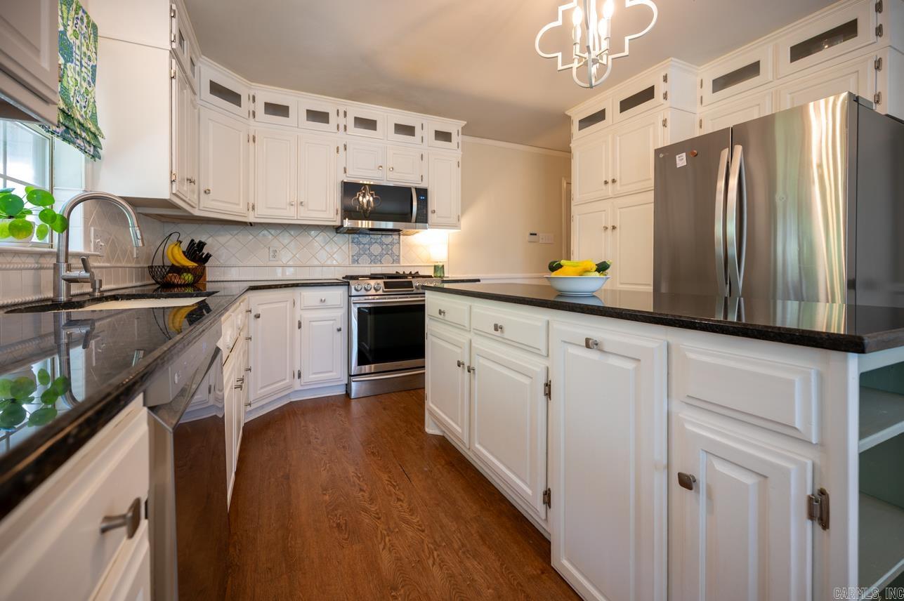 8210 Windsor Valley  North Little Rock, AR