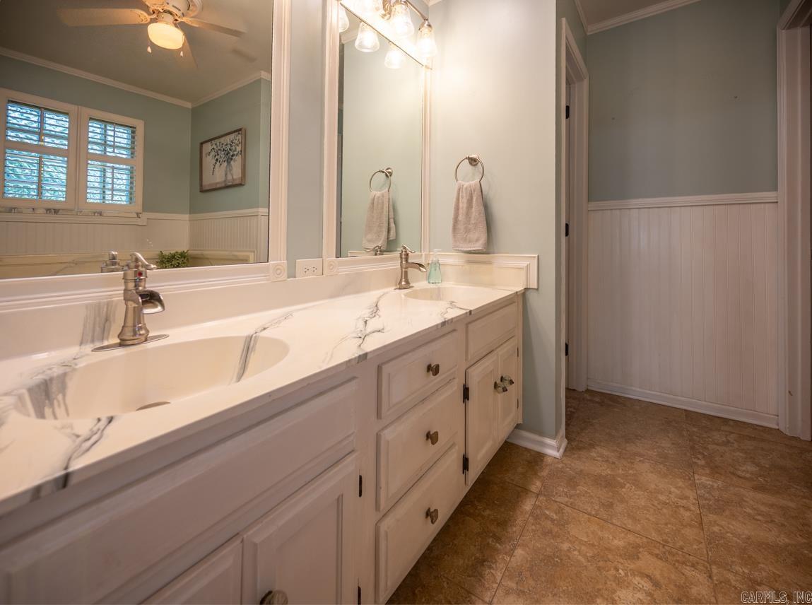8210 Windsor Valley  North Little Rock, AR