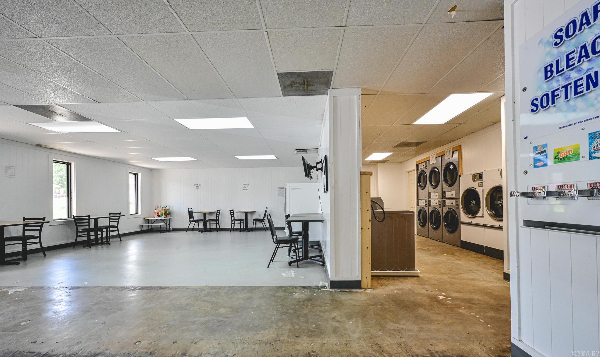 5569 Highway 71 South  Cove, AR