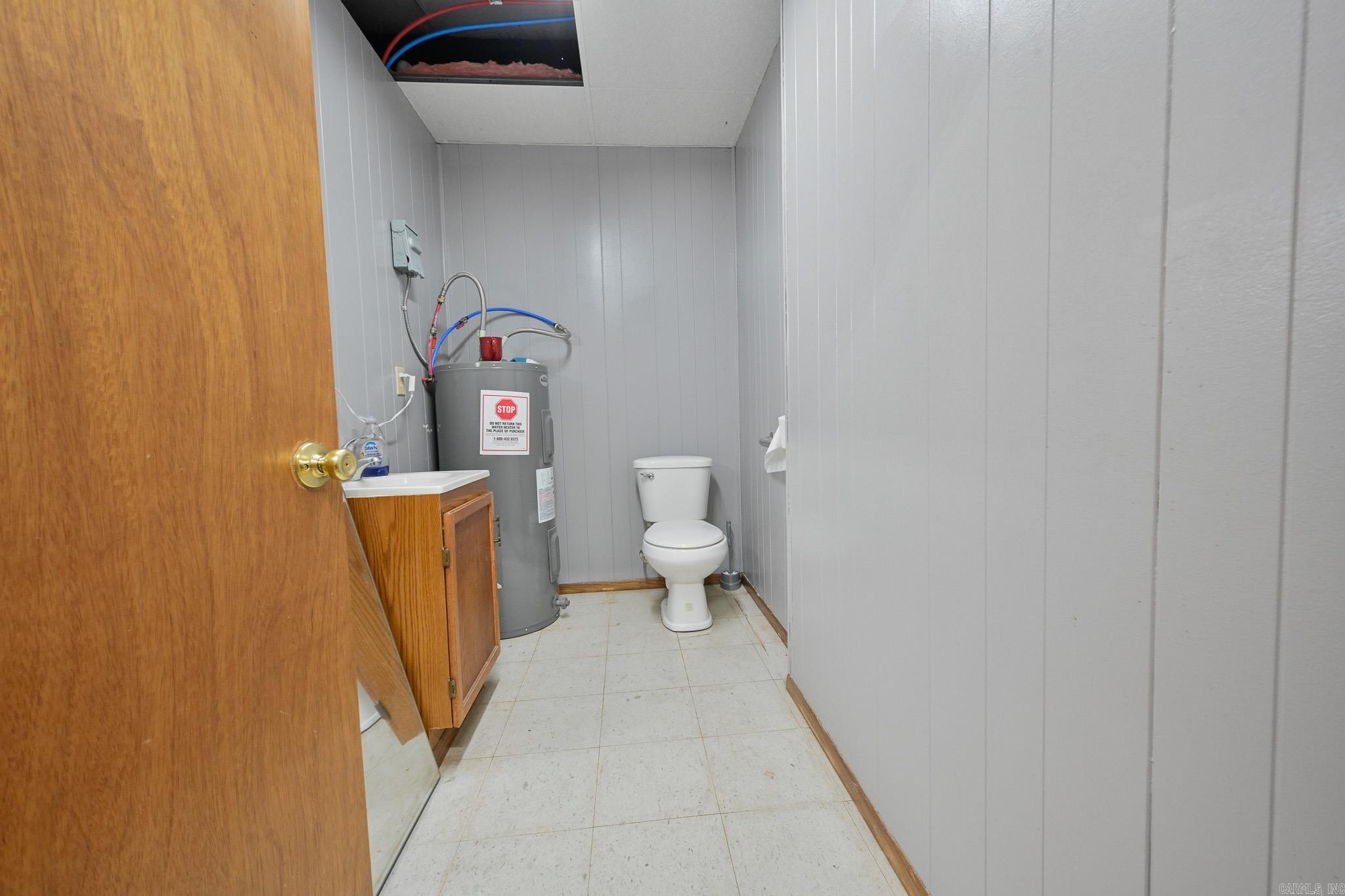 5569 Highway 71 South  Cove, AR