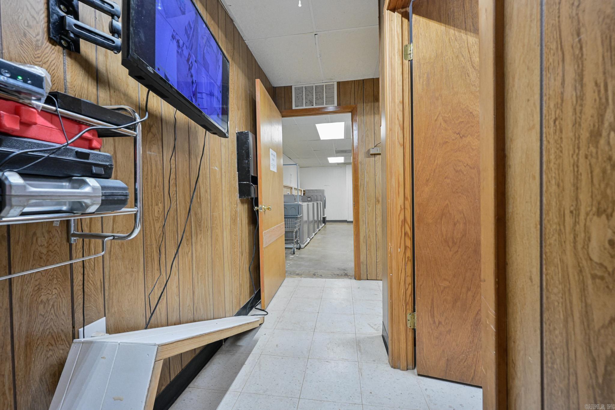 5569 Highway 71 South  Cove, AR
