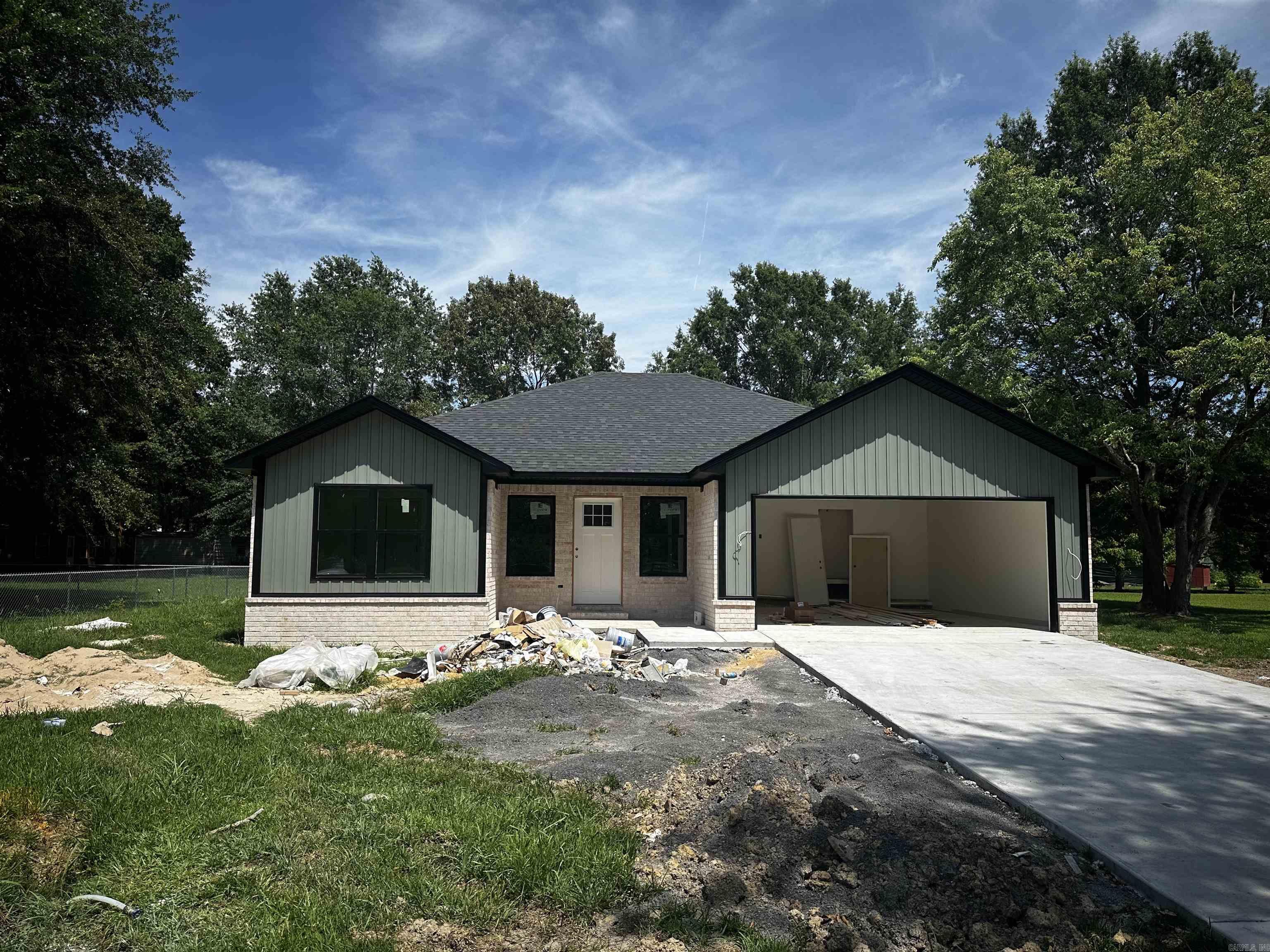 410 N Cedar St  Beebe, AR
