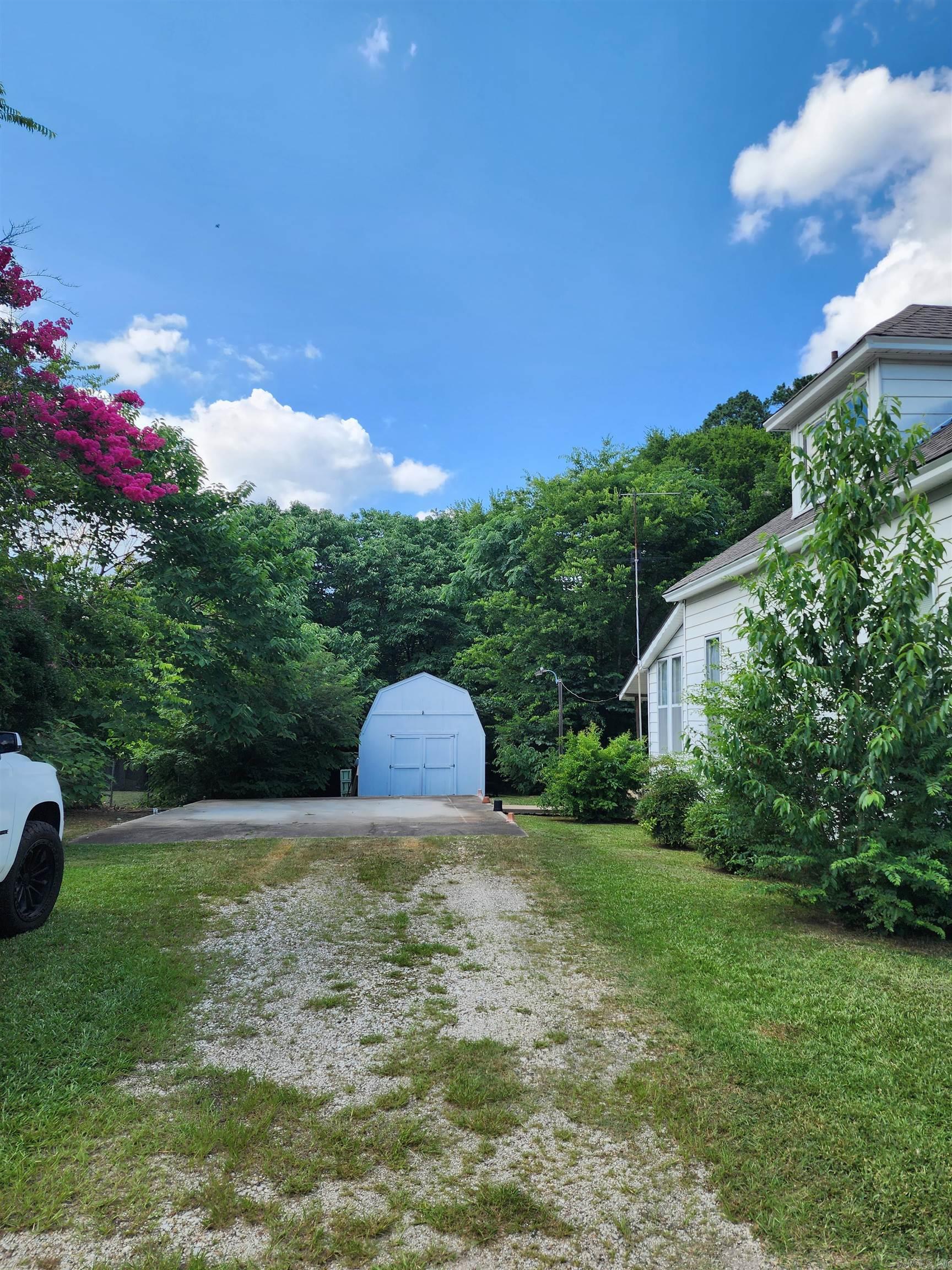 124 W Sullenberger Ave  Malvern, AR
