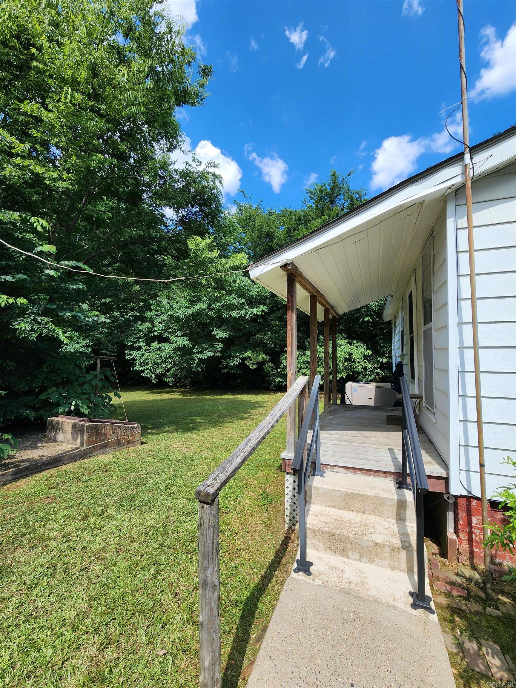 124 W Sullenberger Ave  Malvern, AR