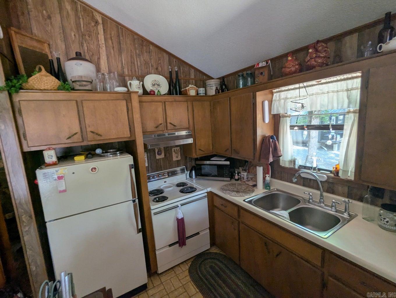 100 Osage  Edgemont, AR