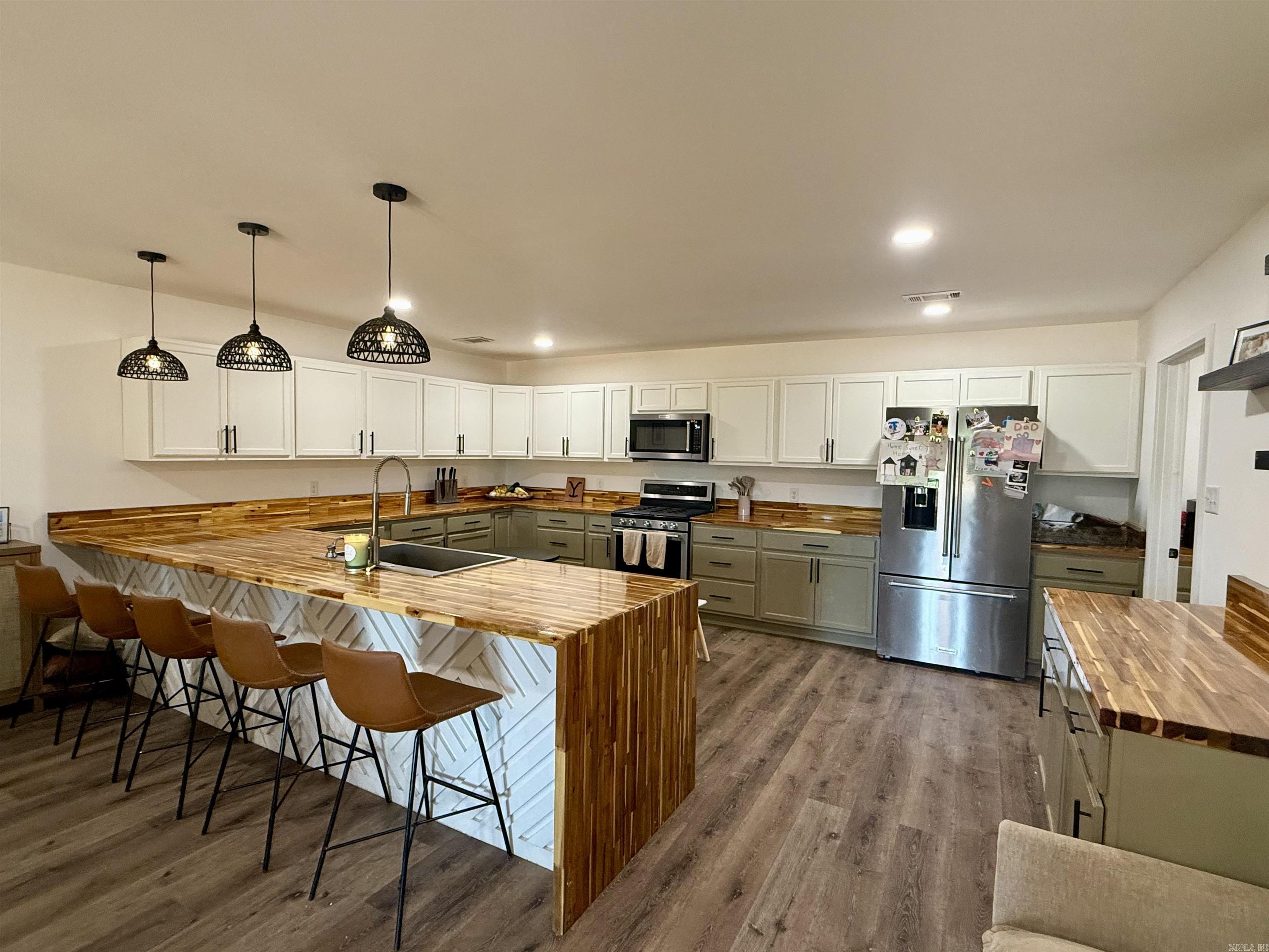 1101 PR FAM LANE  Traskwood, AR