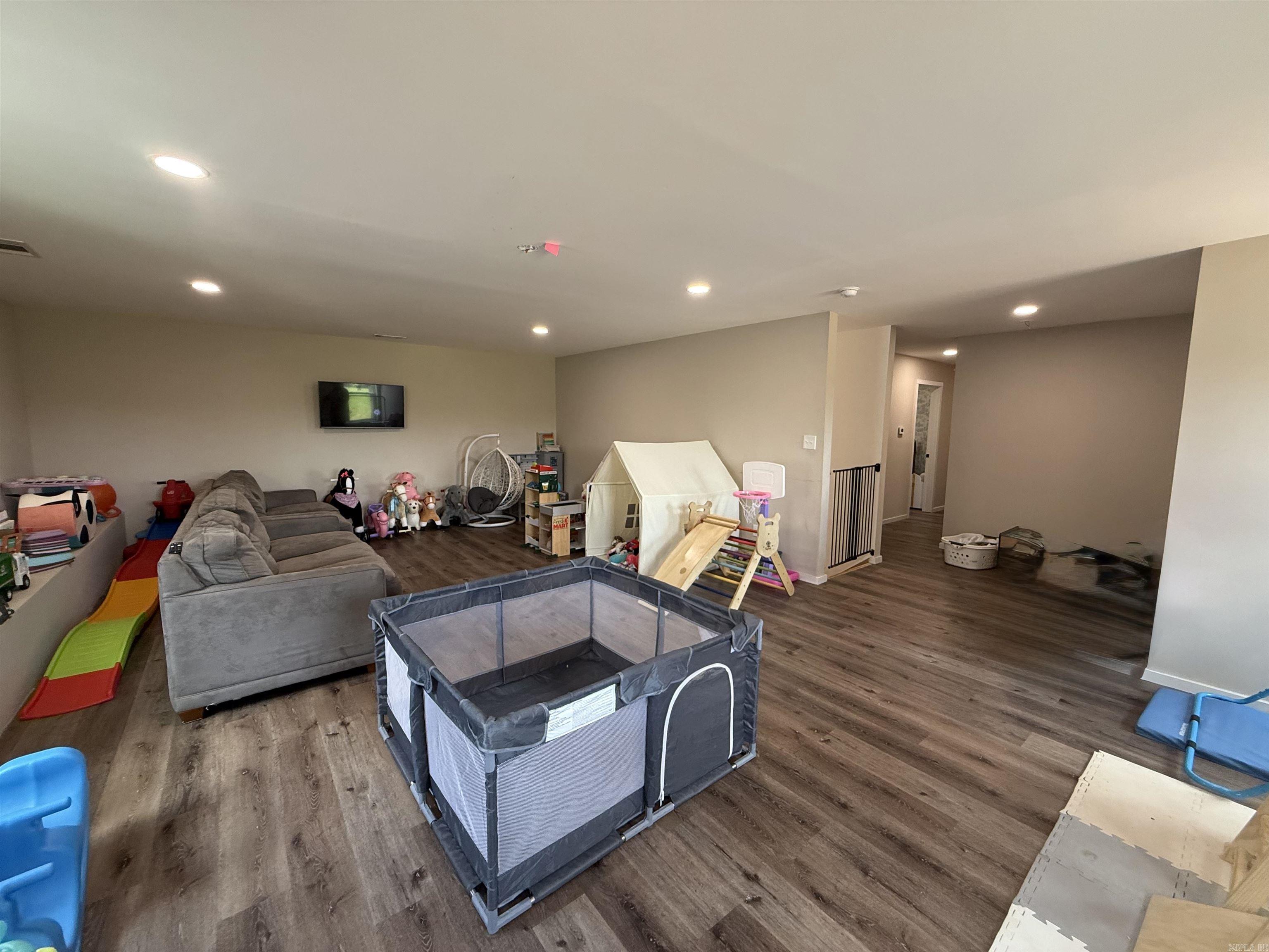 1101 PR FAM LANE  Traskwood, AR