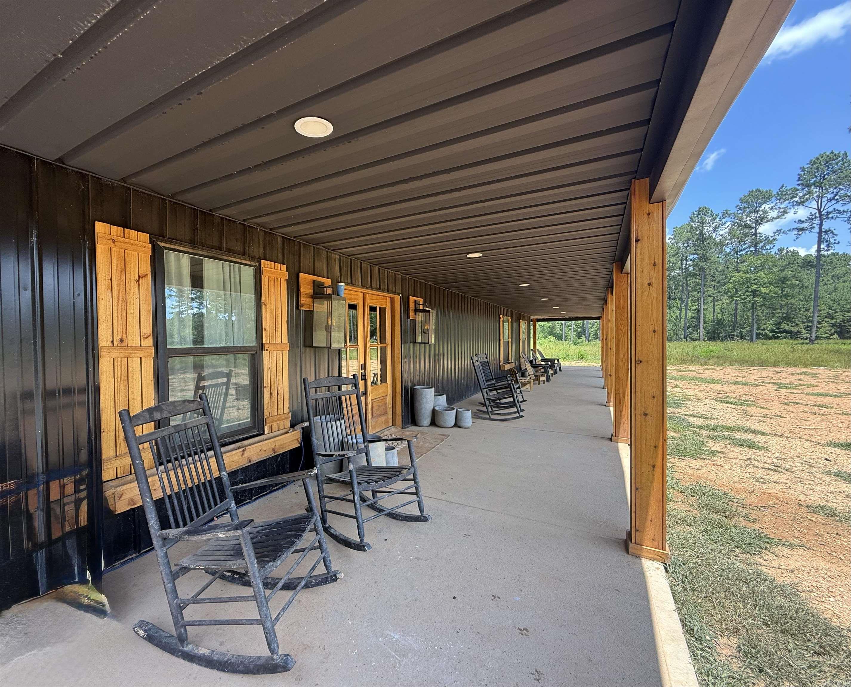 1101 PR FAM LANE  Traskwood, AR