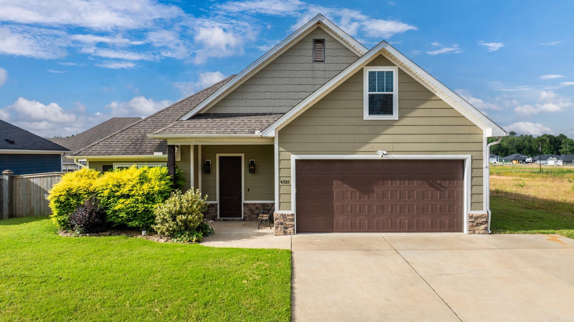 4321 Sloan Drive Bryant, AR 72002