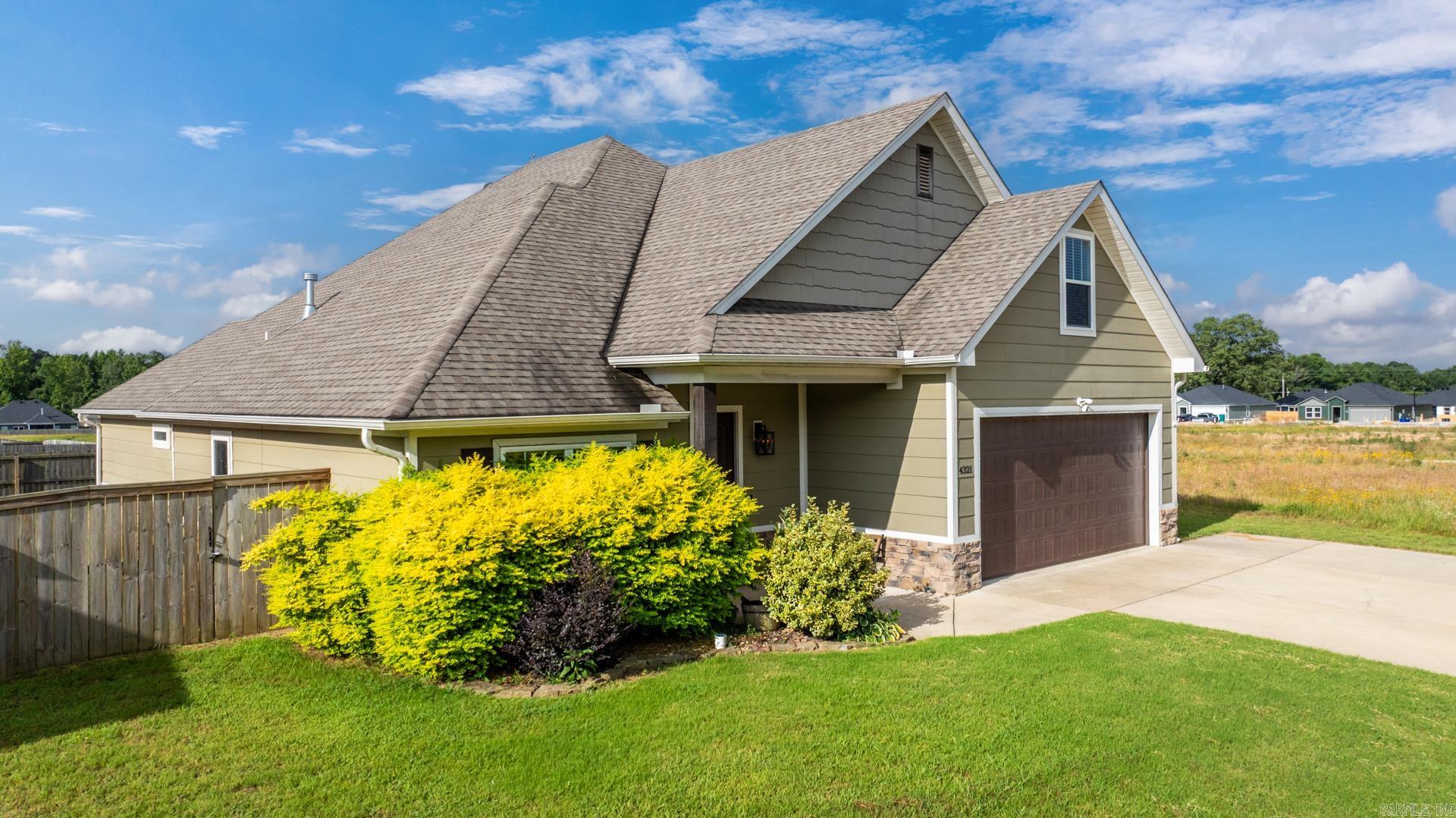 4321 Sloan Drive Bryant, AR 72002