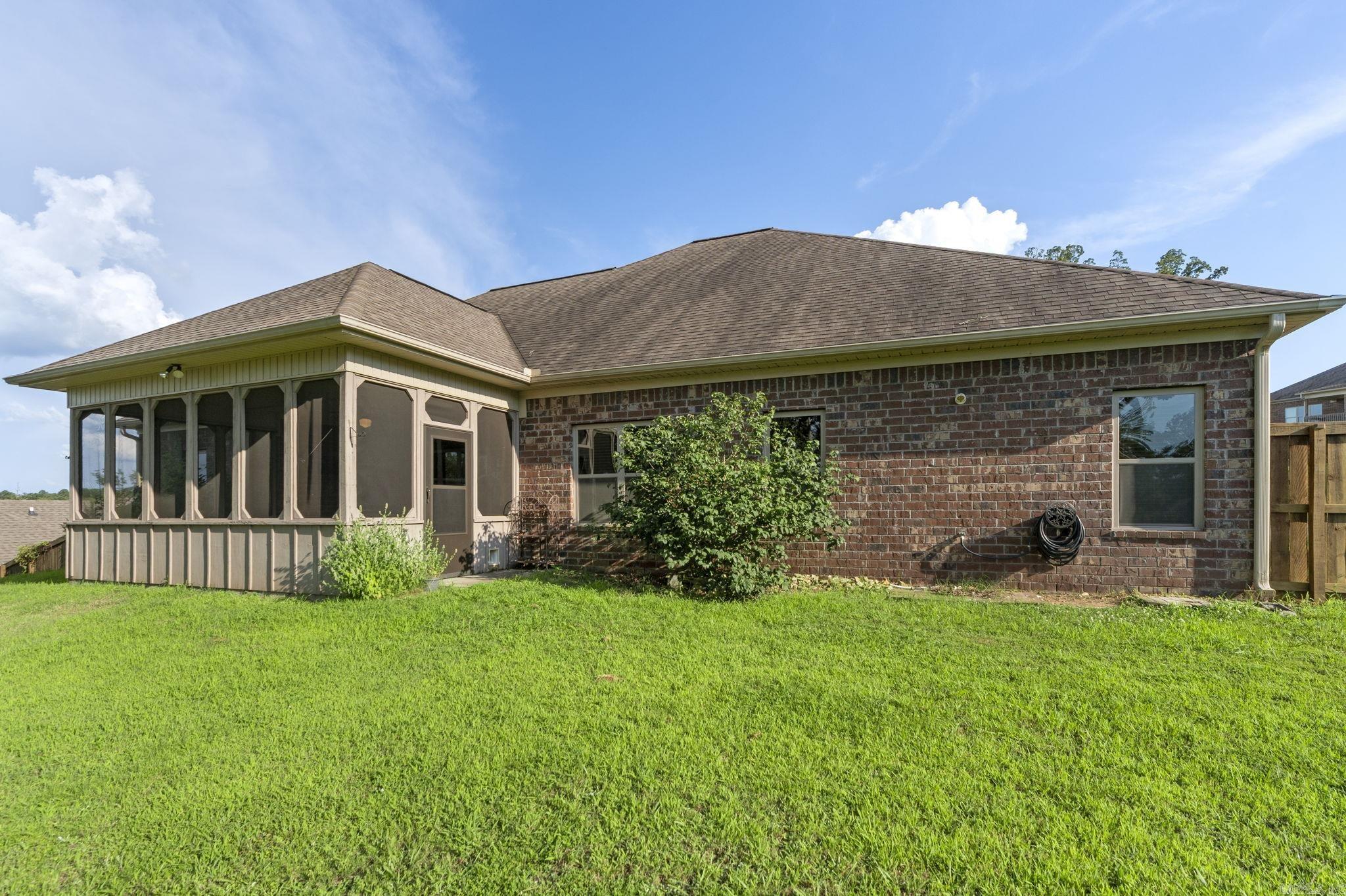18720 Lochridge  Little Rock, AR