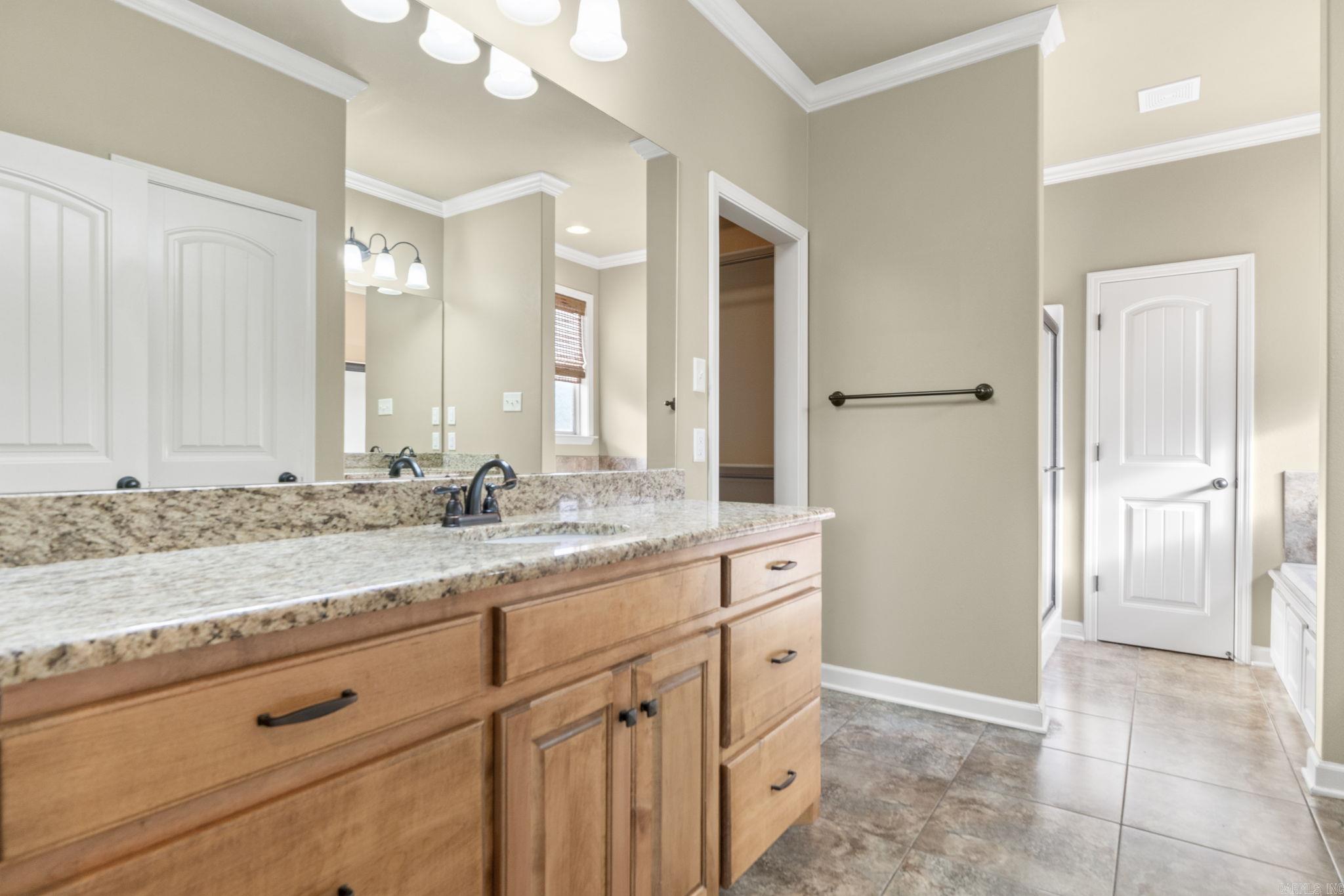 18720 Lochridge  Little Rock, AR