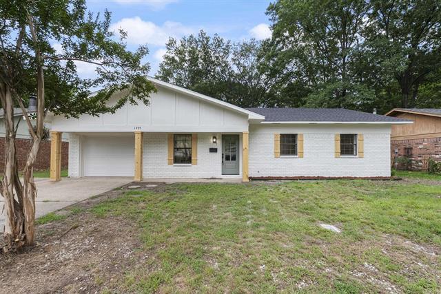 1495  Manor  Conway, AR