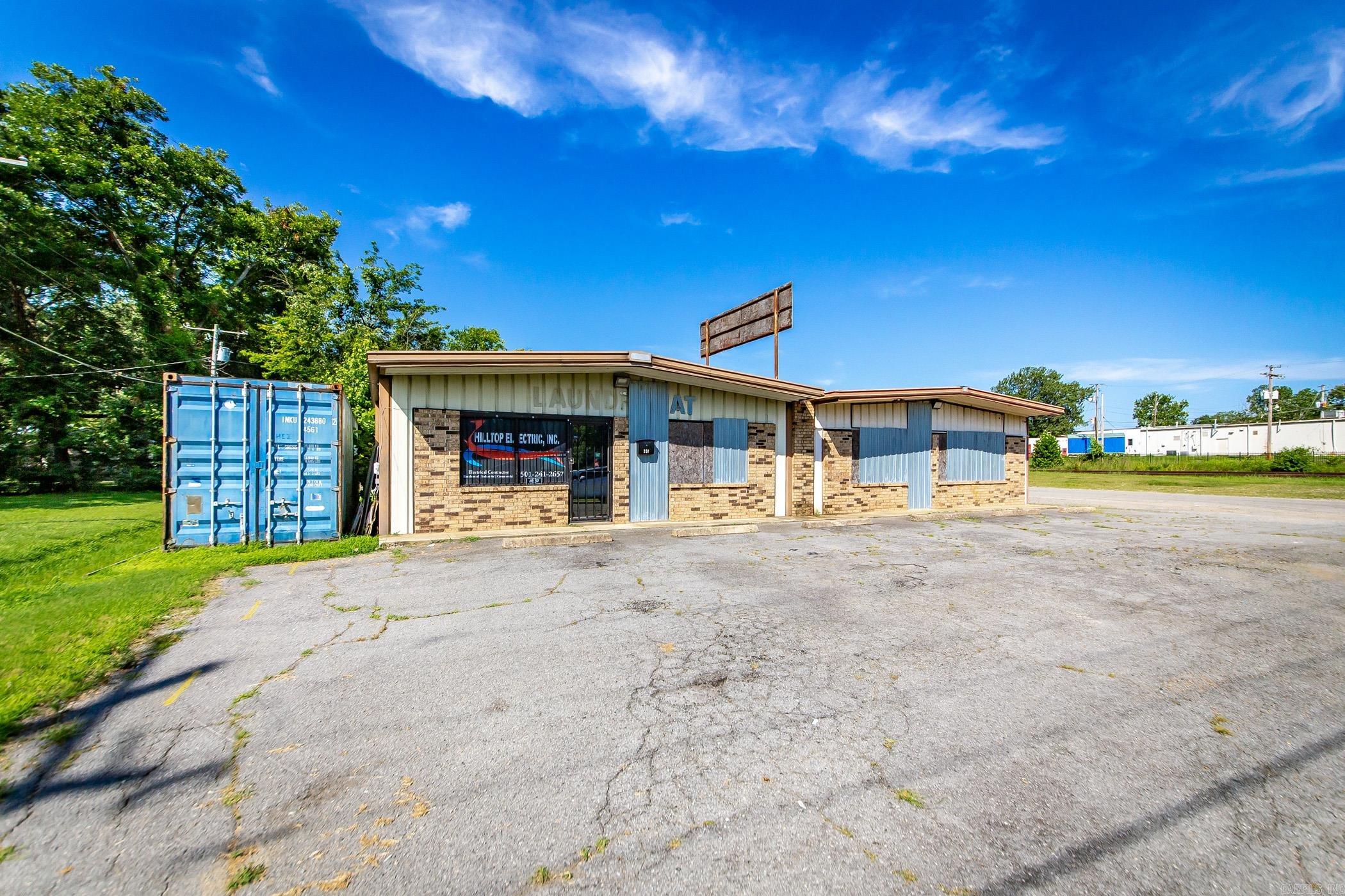 201 E Center St  Jacksonville, AR