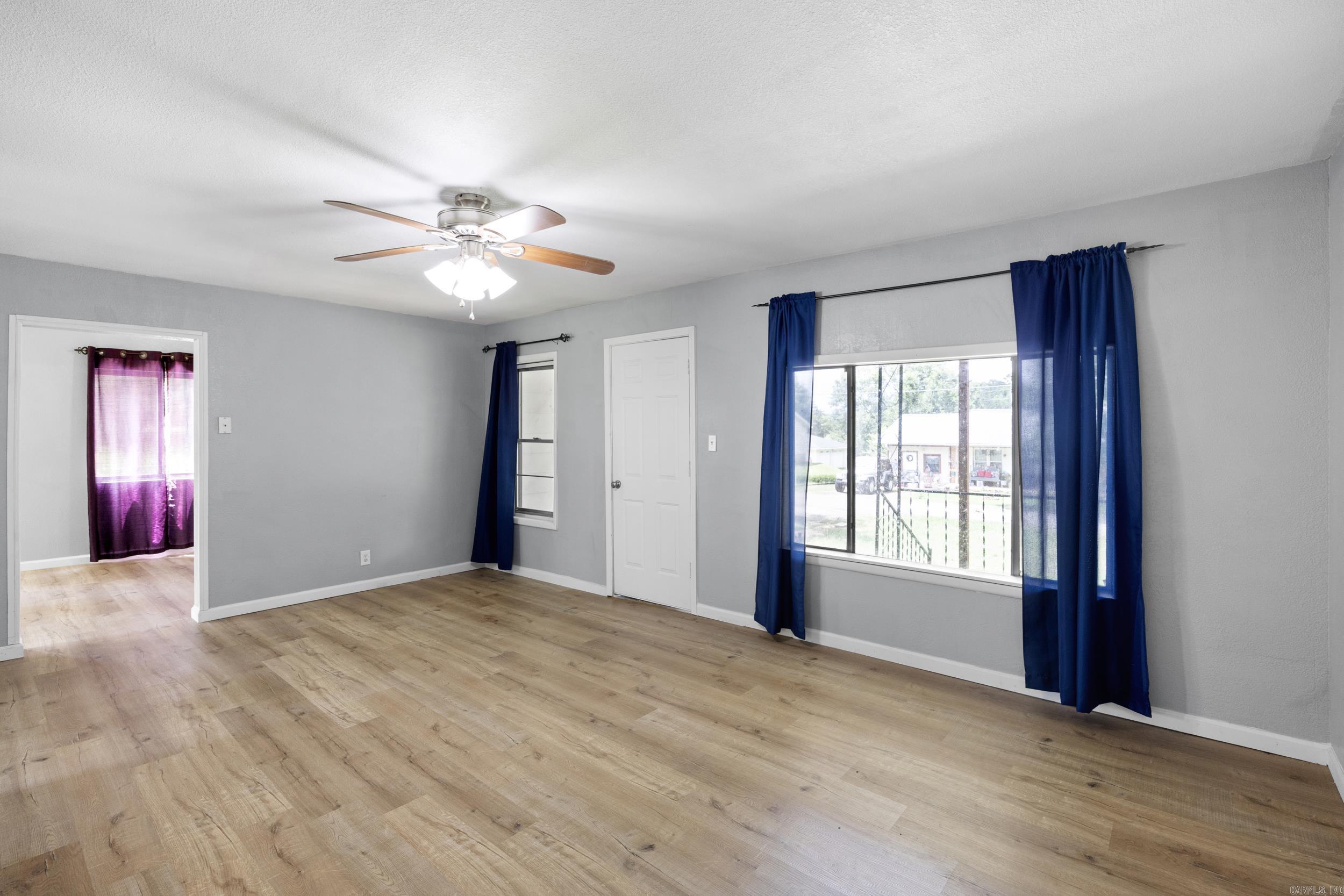 1209 W Walton  Clarksville, AR