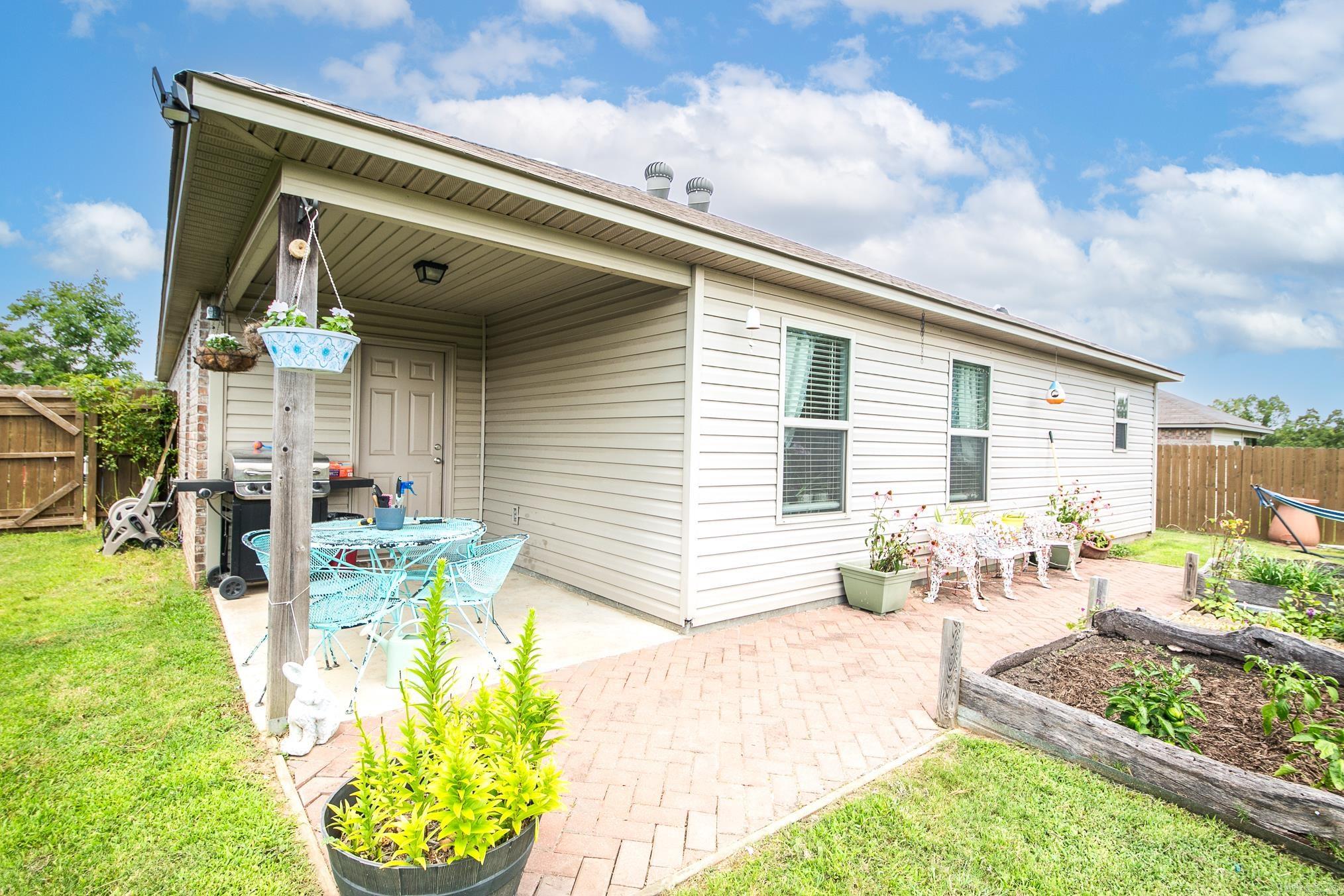 948 Pinehurst  Cabot, AR