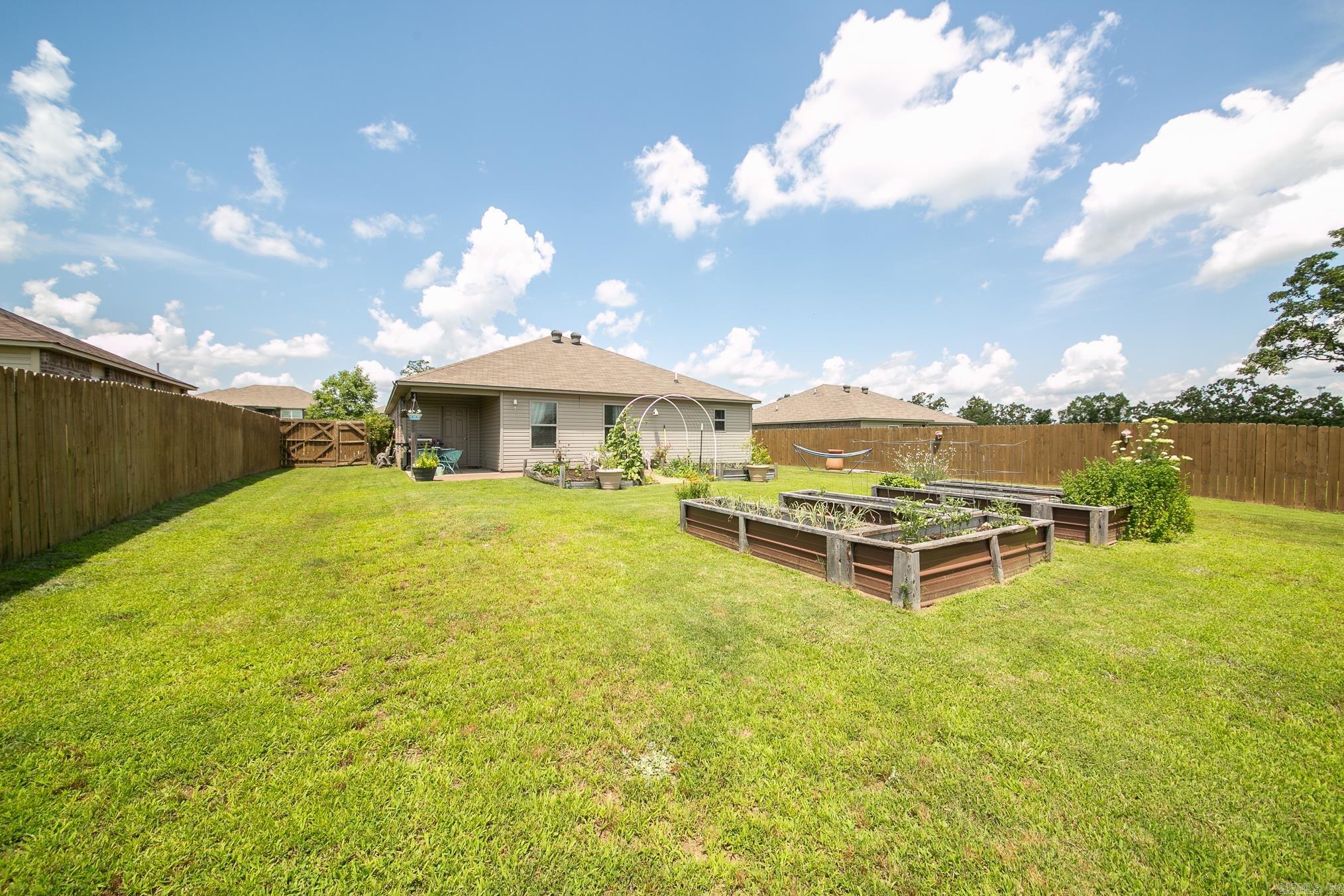 948 Pinehurst  Cabot, AR