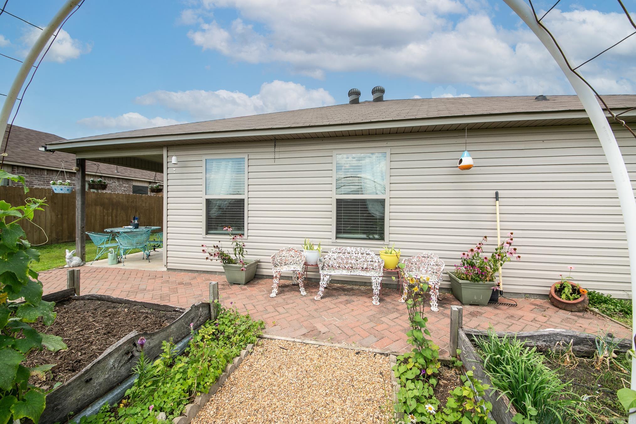 948 Pinehurst  Cabot, AR
