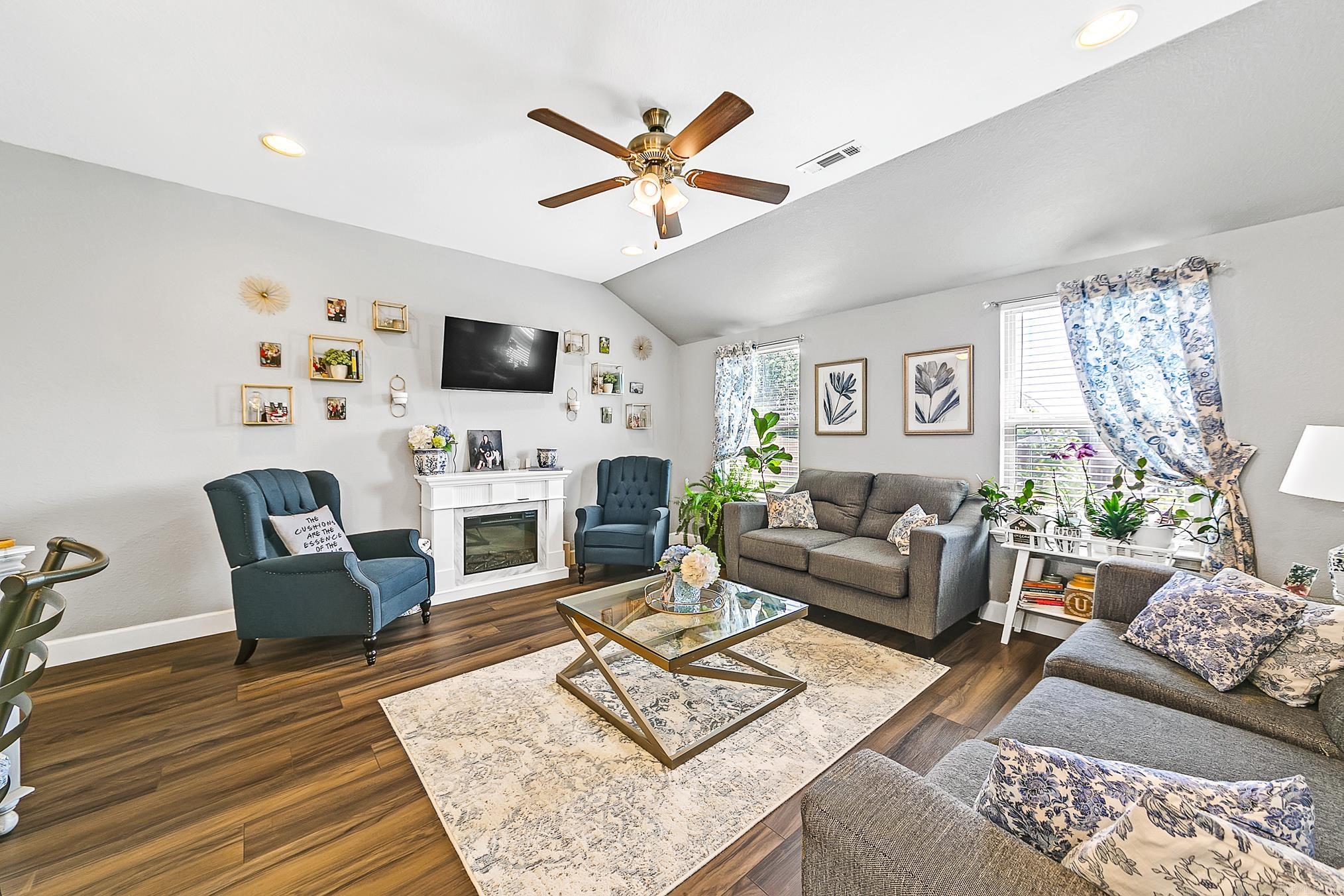 948 Pinehurst  Cabot, AR