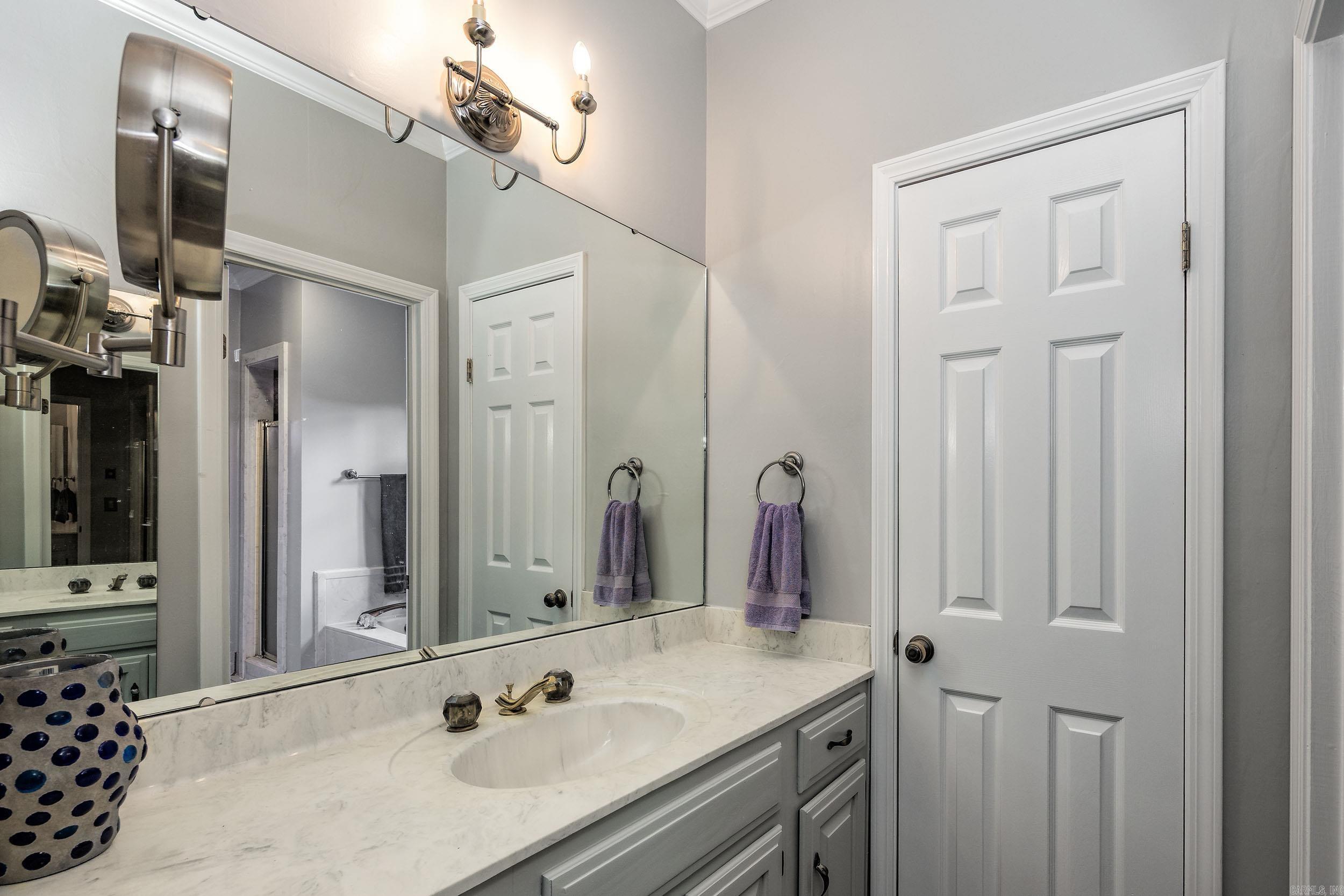 914 Cartier  Little Rock, AR