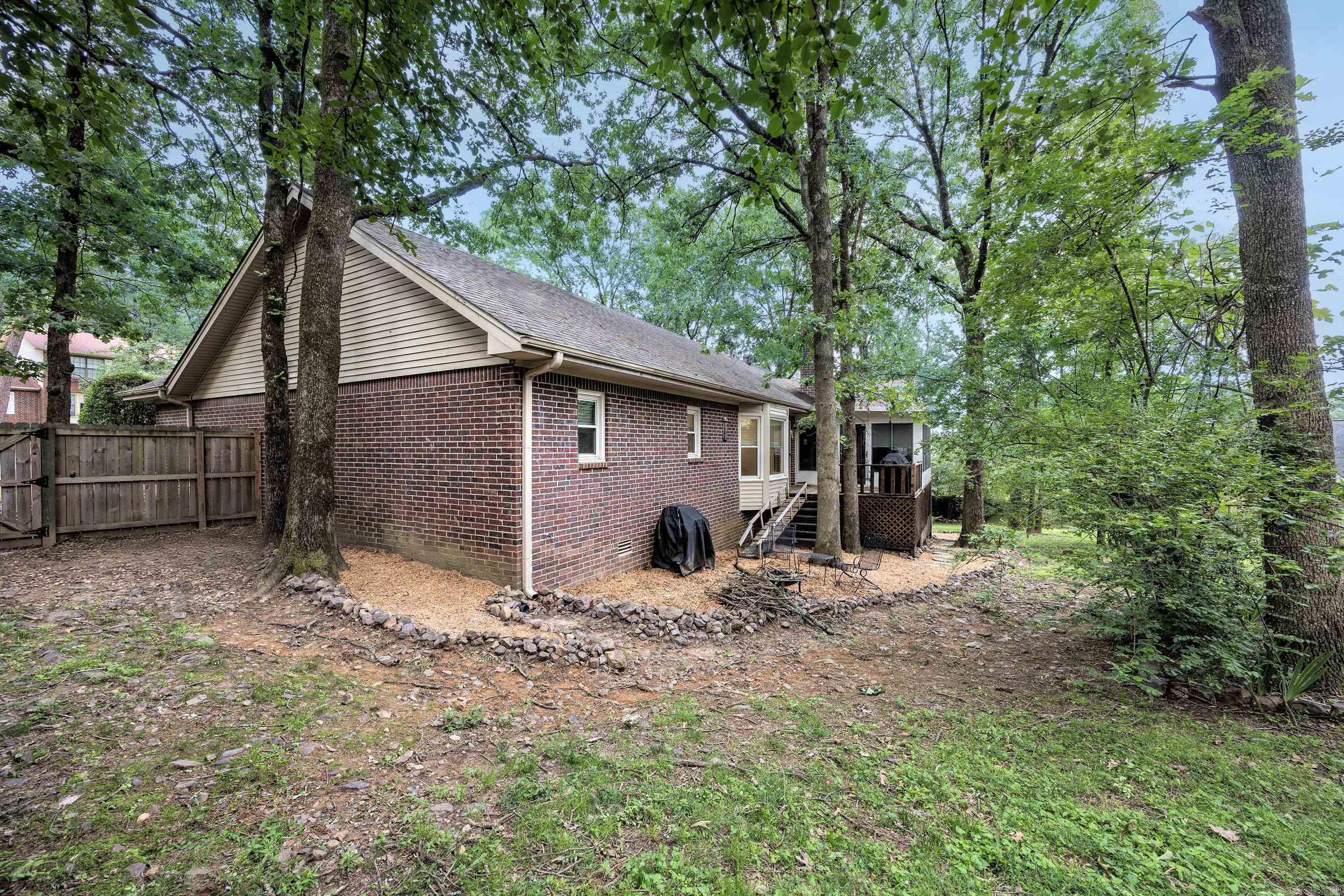 914 Cartier  Little Rock, AR