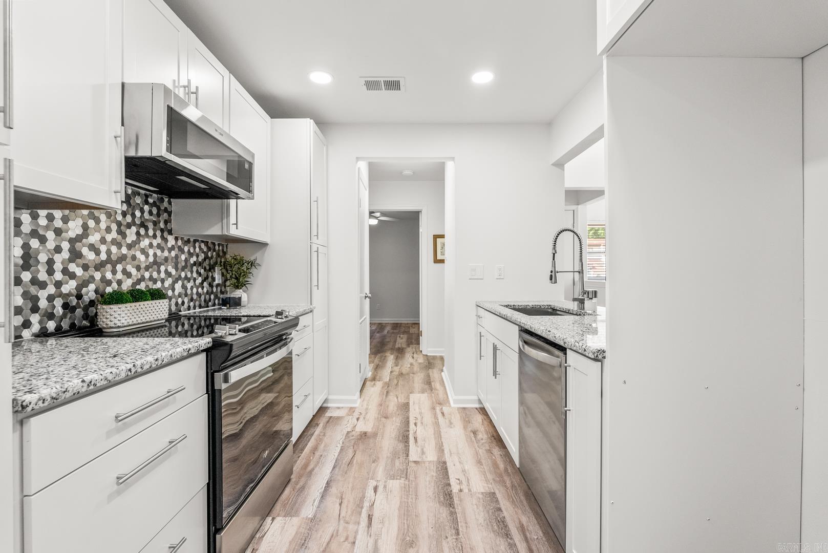 301 Kings Row  Little Rock, AR