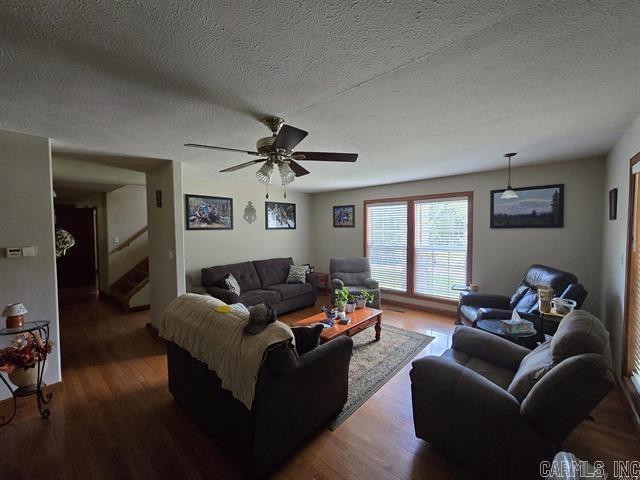 9076 EDGEMONT  Greers Ferry, AR
