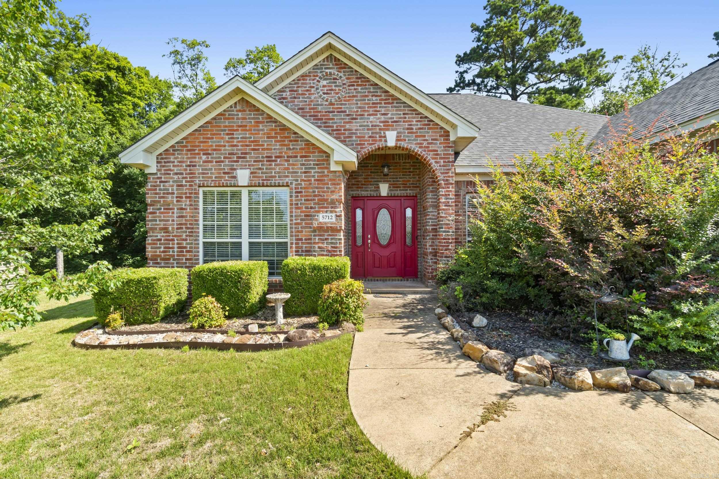 5712 Heritage Heights  Benton, AR