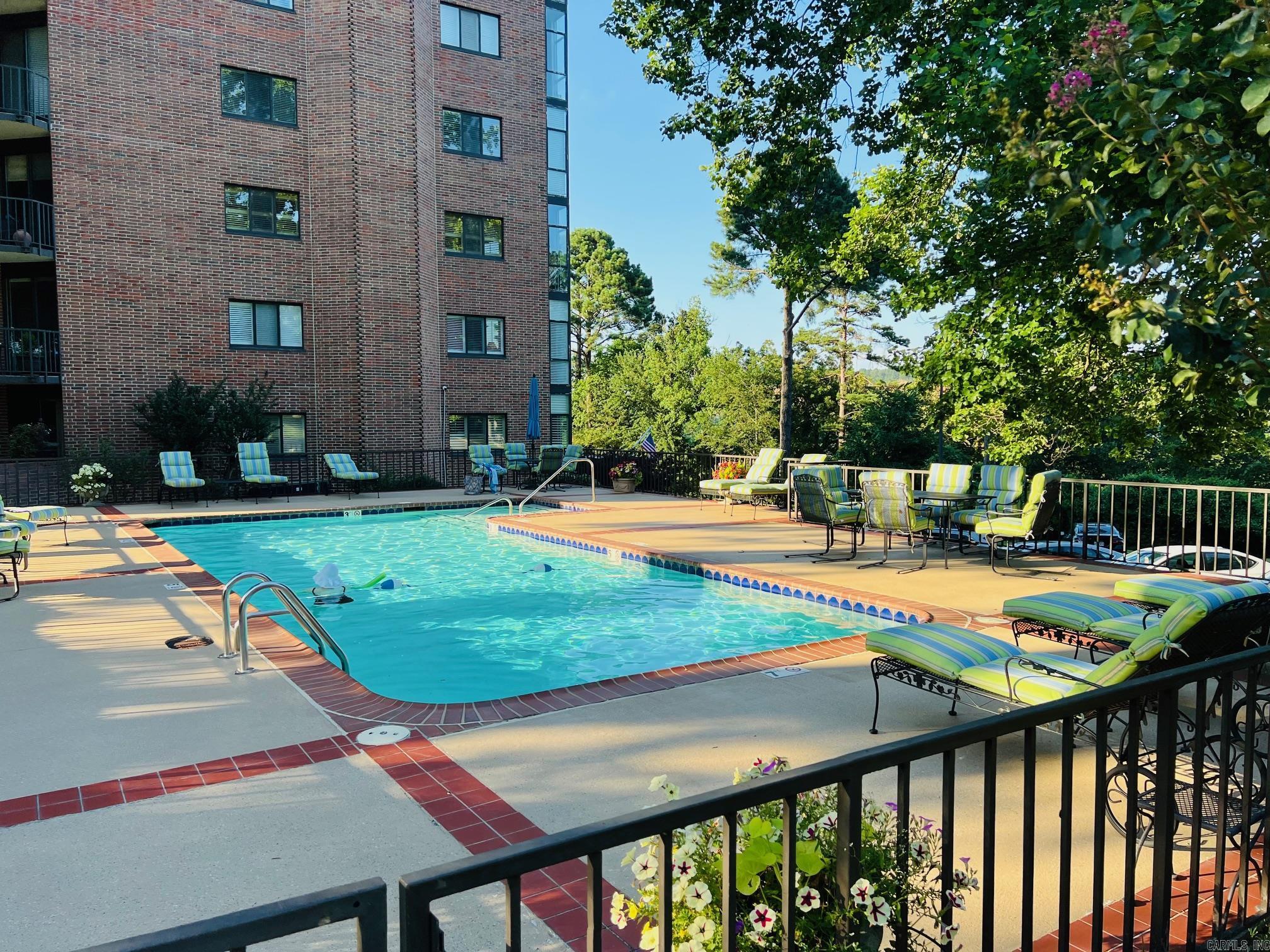 1 Treetops Lane, Apt 203  Little Rock, AR
