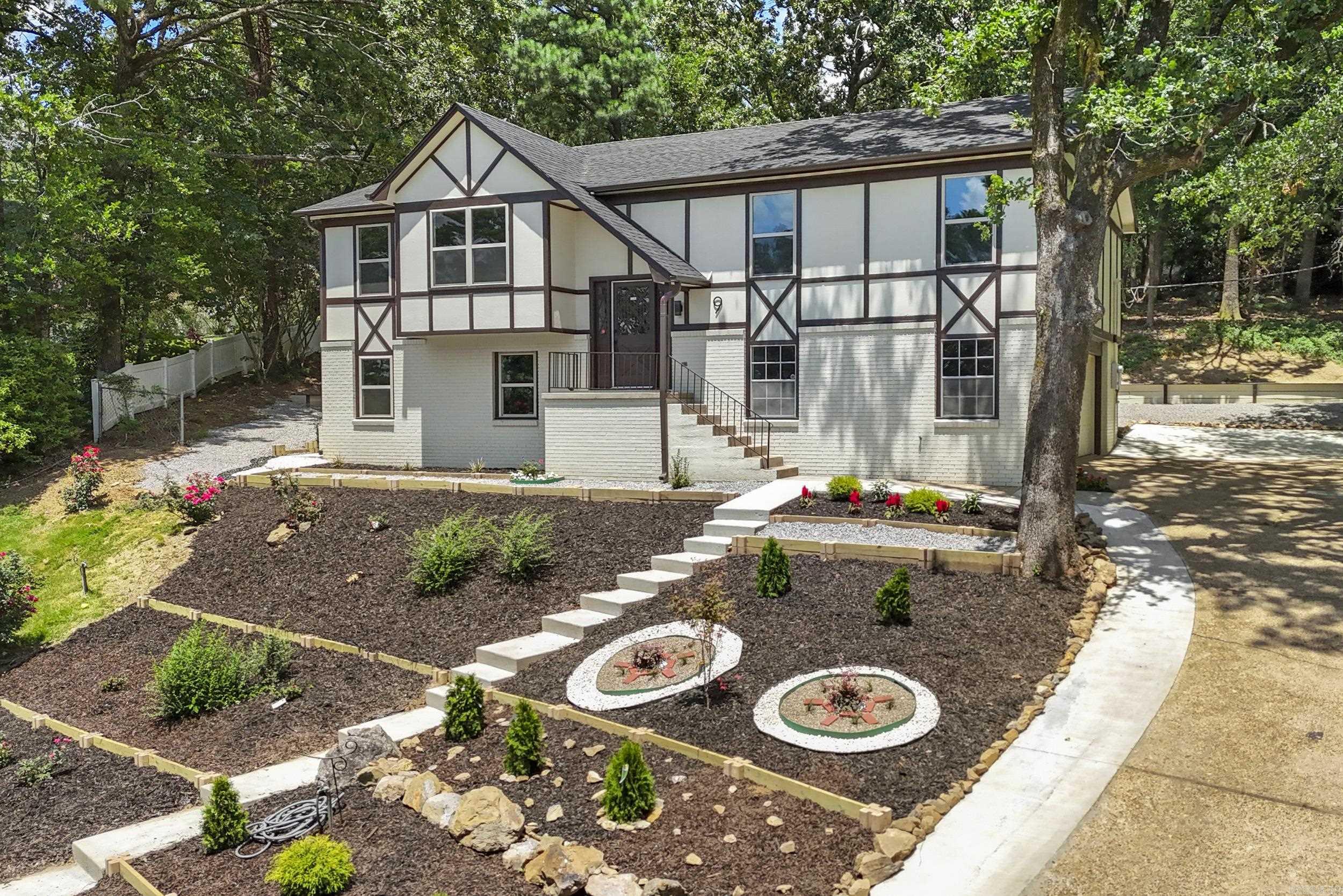 9 Brookfield Cove  Little Rock, AR
