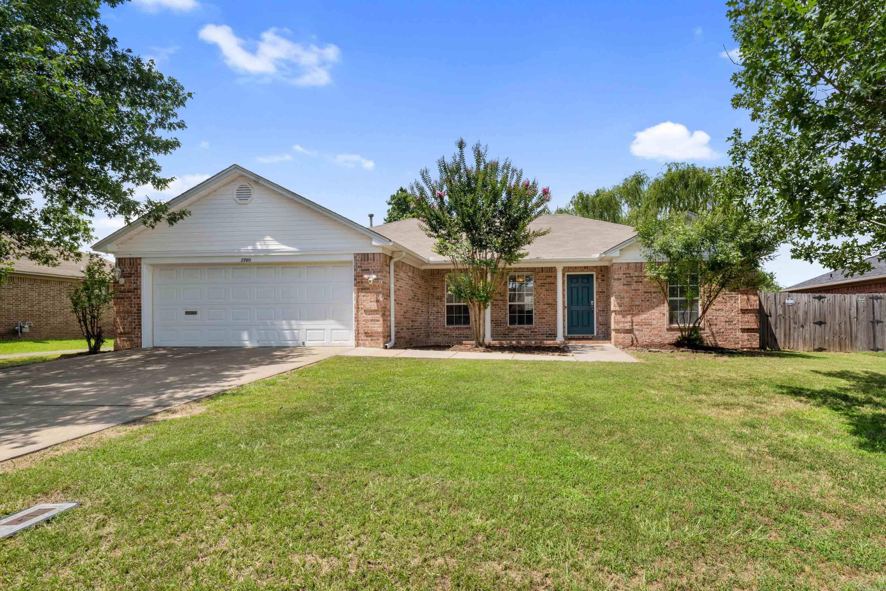 2760 York  Conway, AR