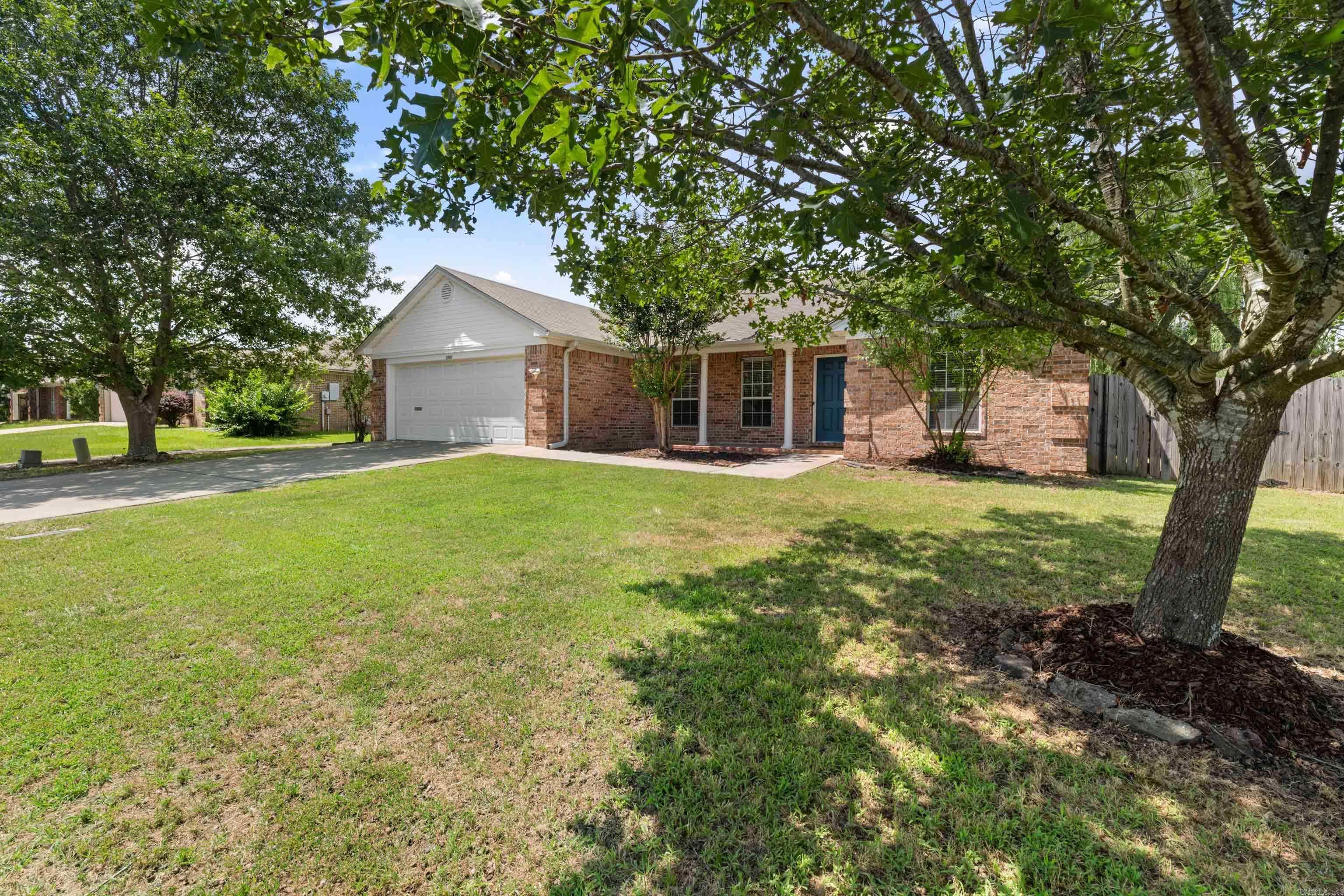 2760 York  Conway, AR