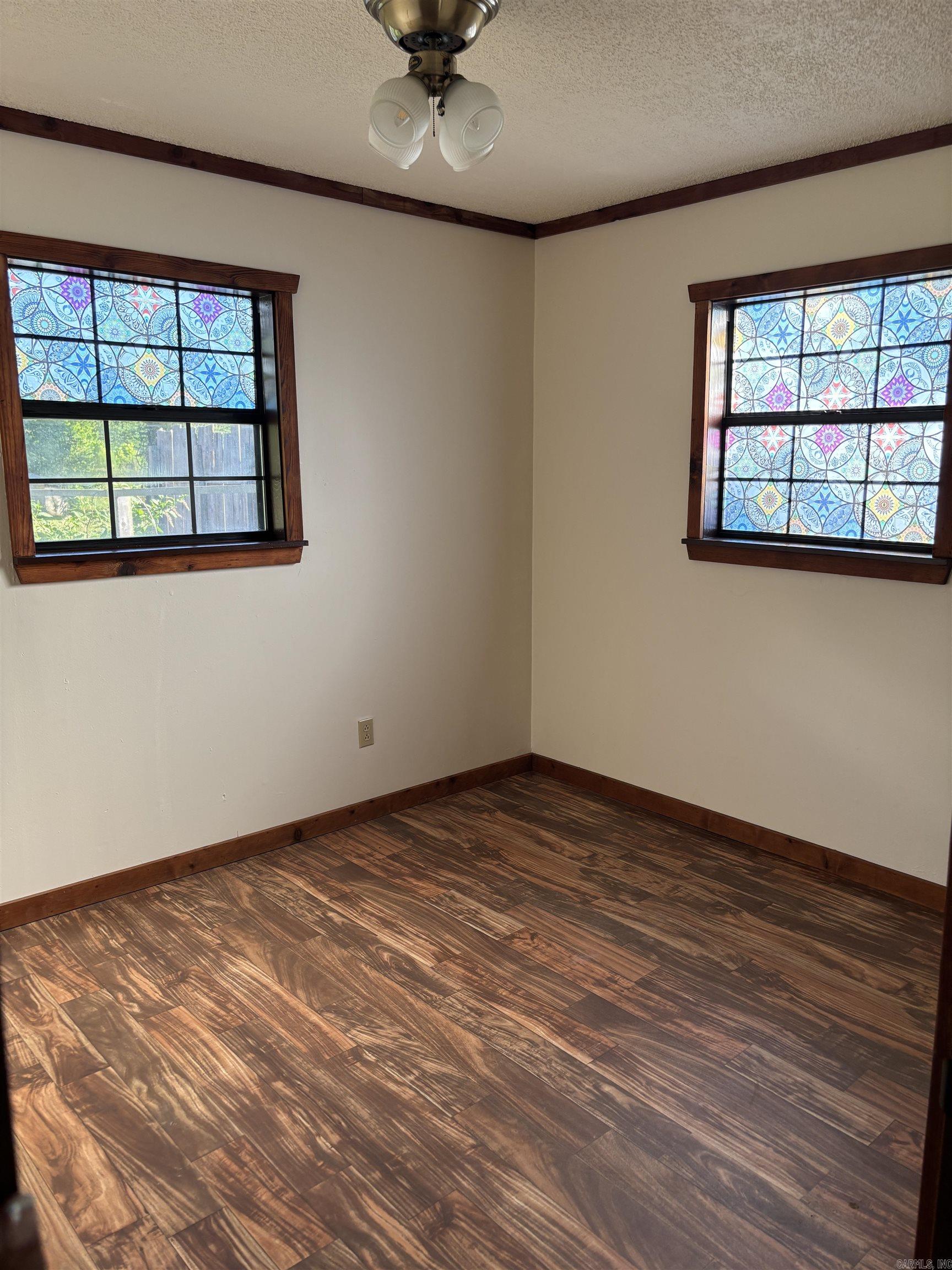 225 County Road 5351 Ozone, AR 72854