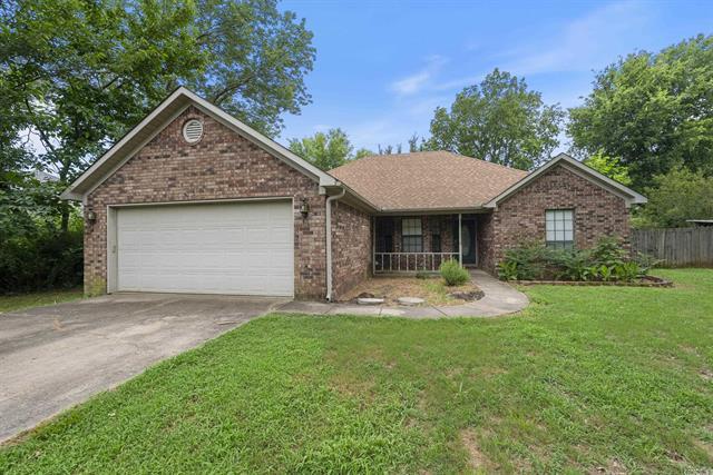 53 E Main  Greenbrier, AR