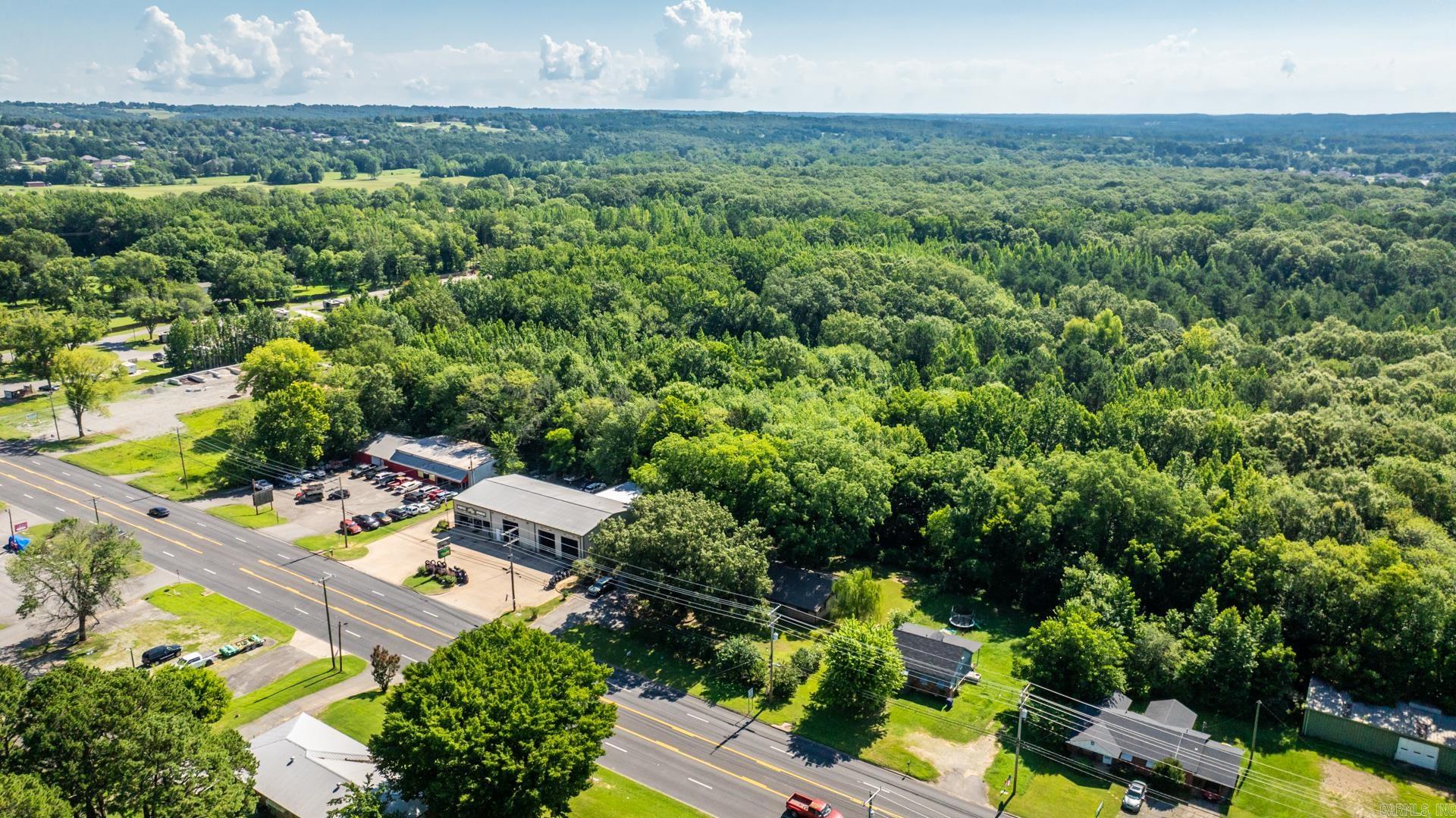 30 N Broadview  Greenbrier, AR