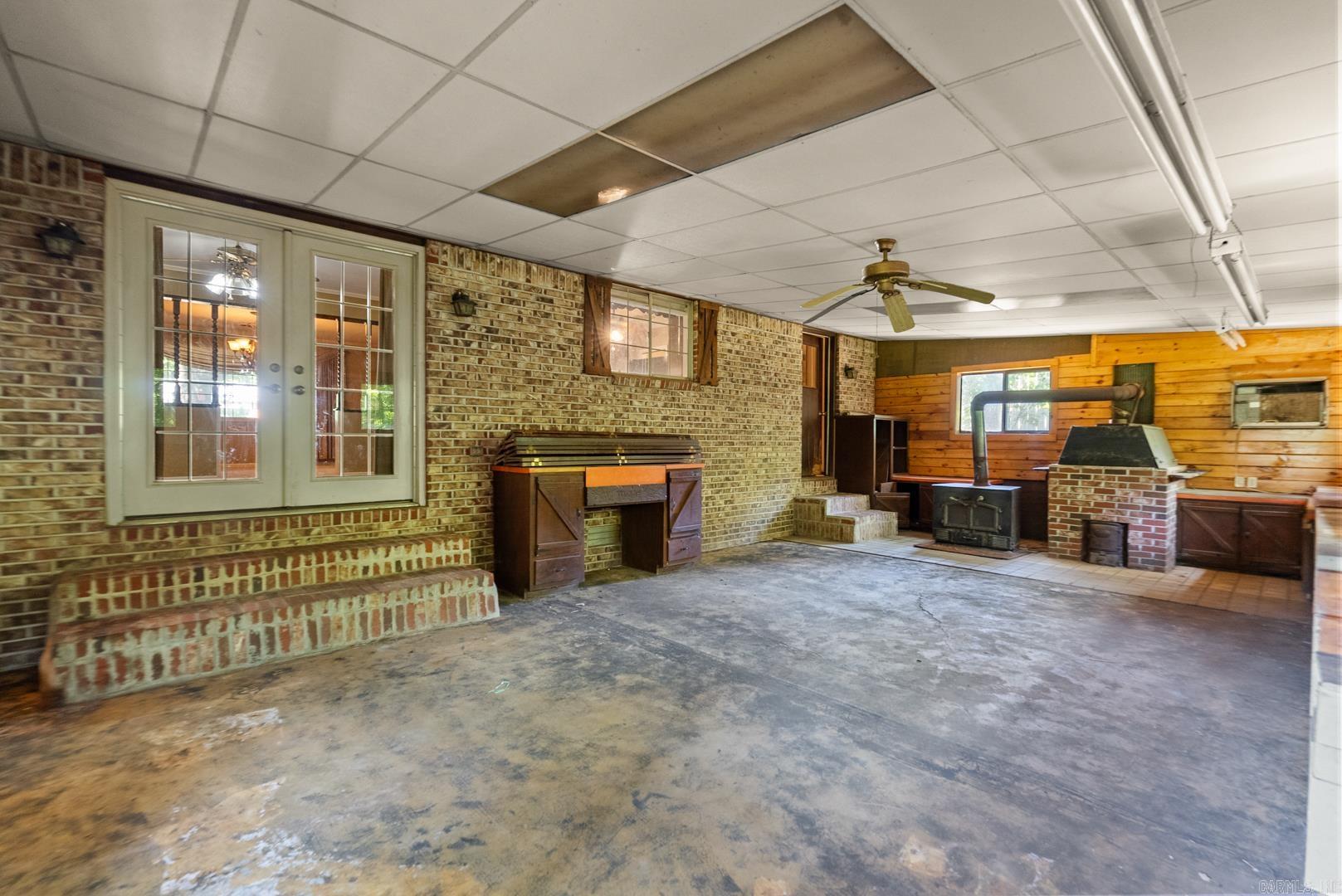 30 N Broadview  Greenbrier, AR