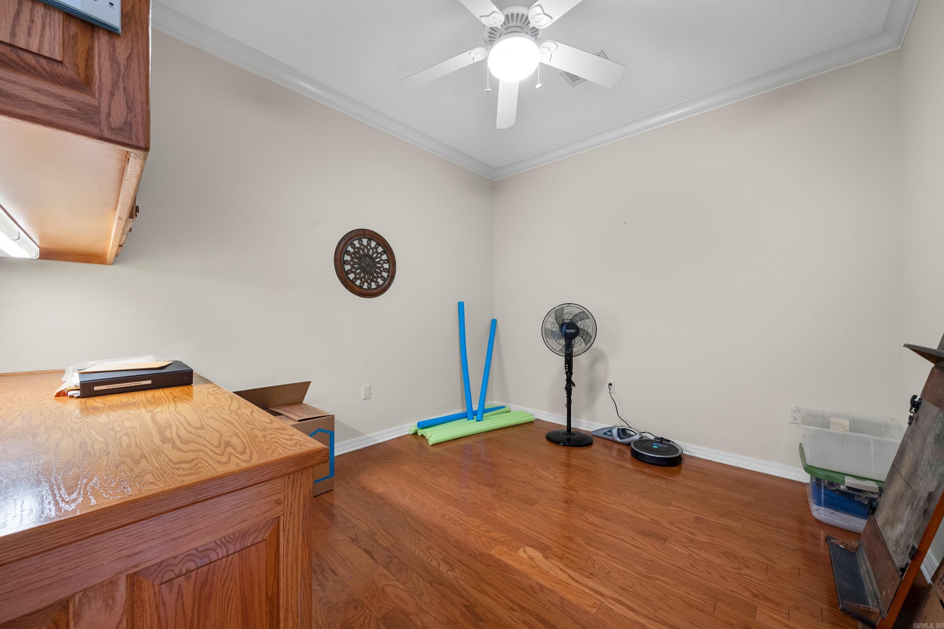 143 Earls Point Hot Springs, AR 71913
