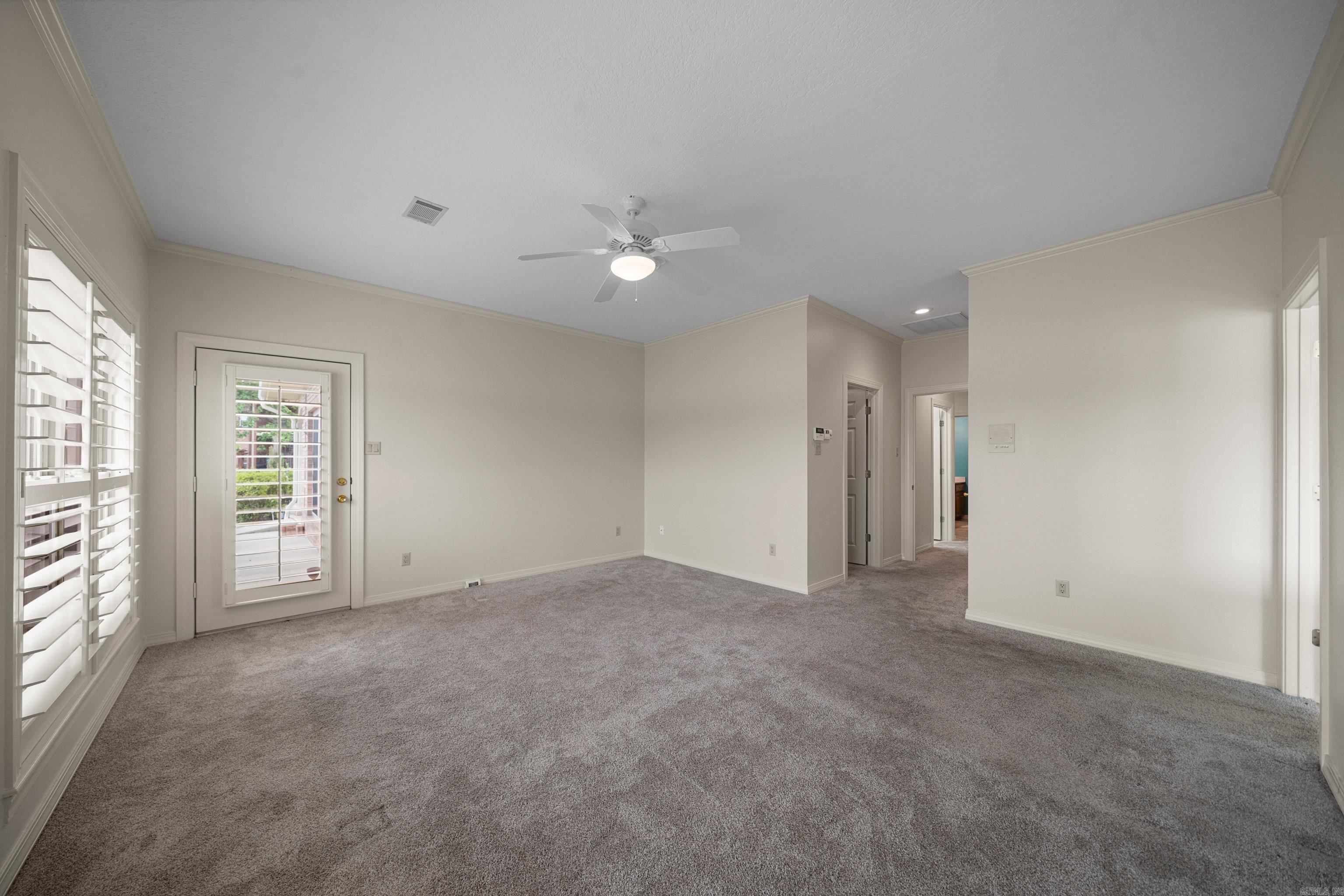 143 Earls Point Hot Springs, AR 71913