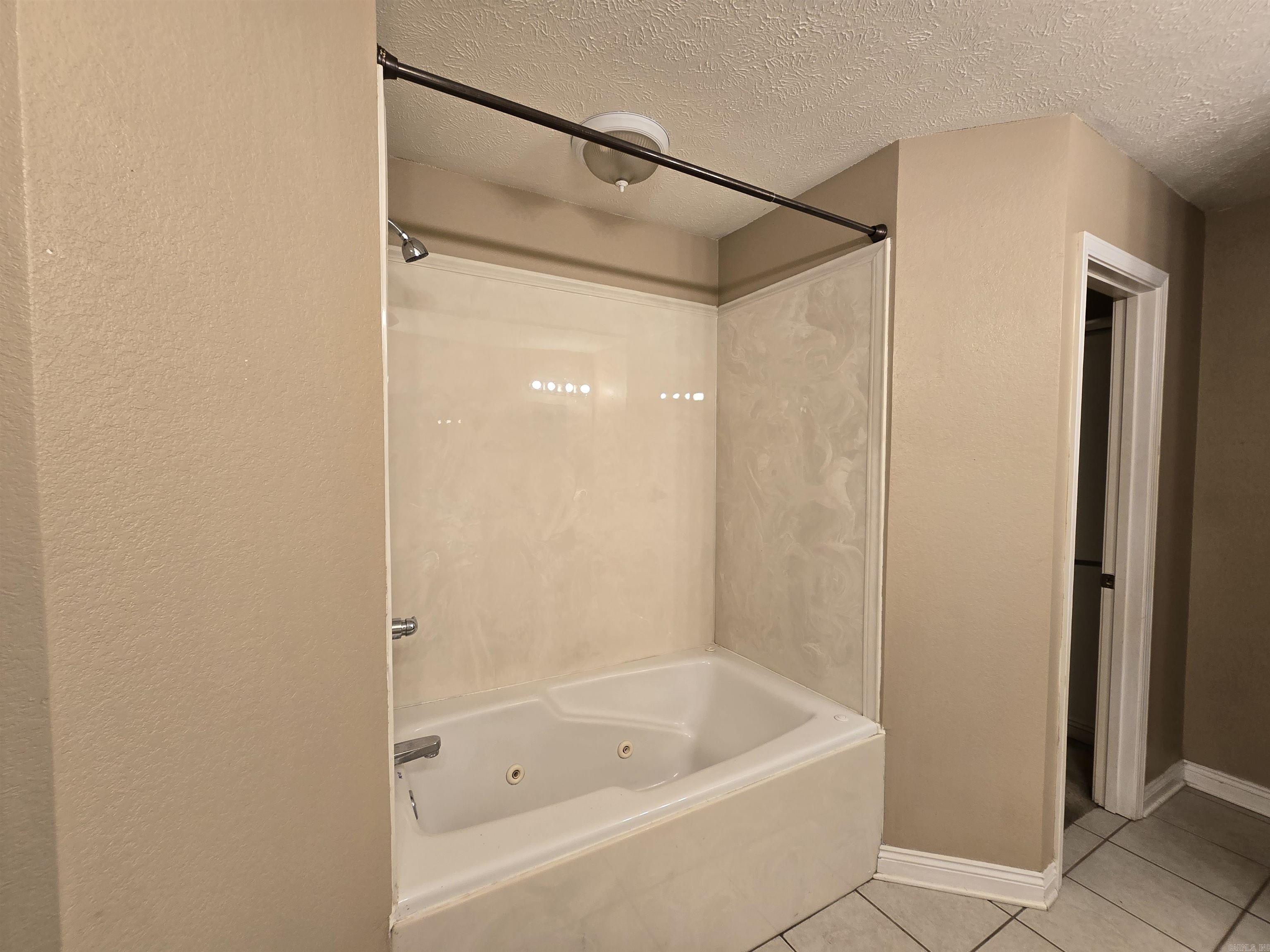 1208 Pinnacle Drive Jacksonville, AR 72076