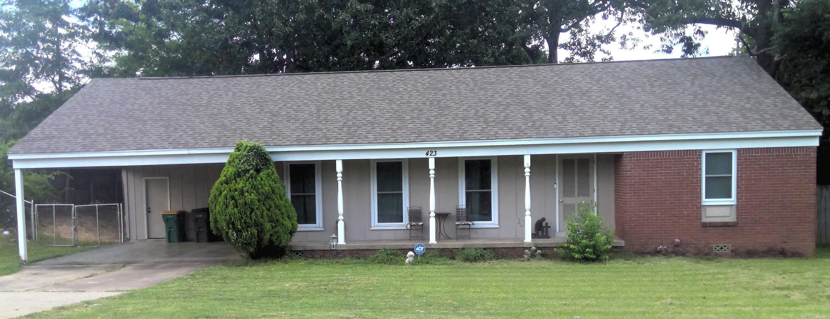 423 Brookside Drive