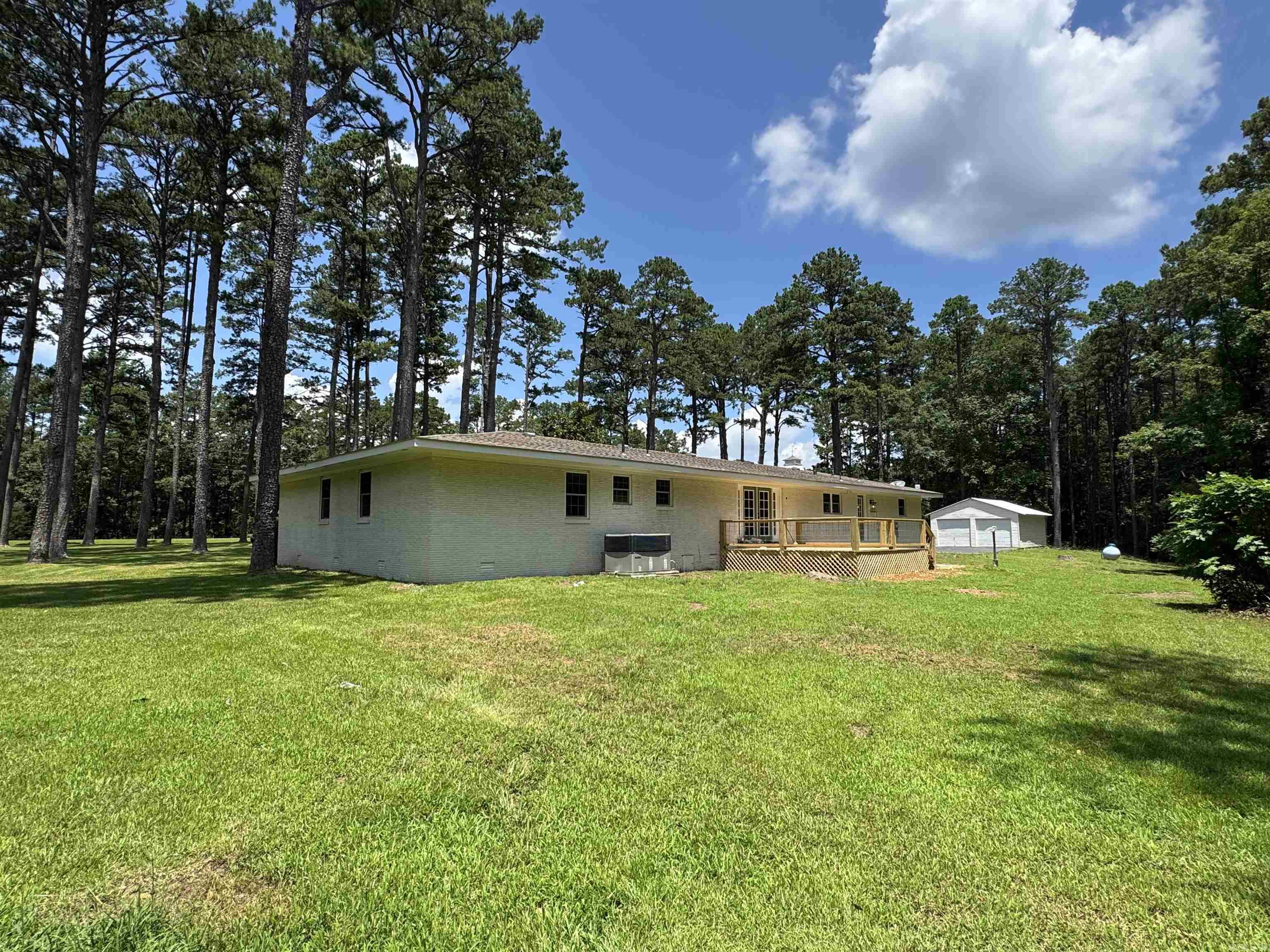 6300 Edgemont  Higden, AR