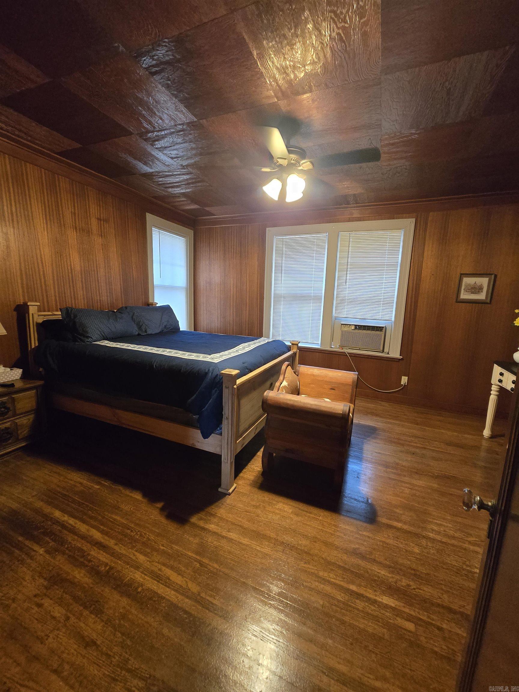 714 N Main St Monticello, AR 71655