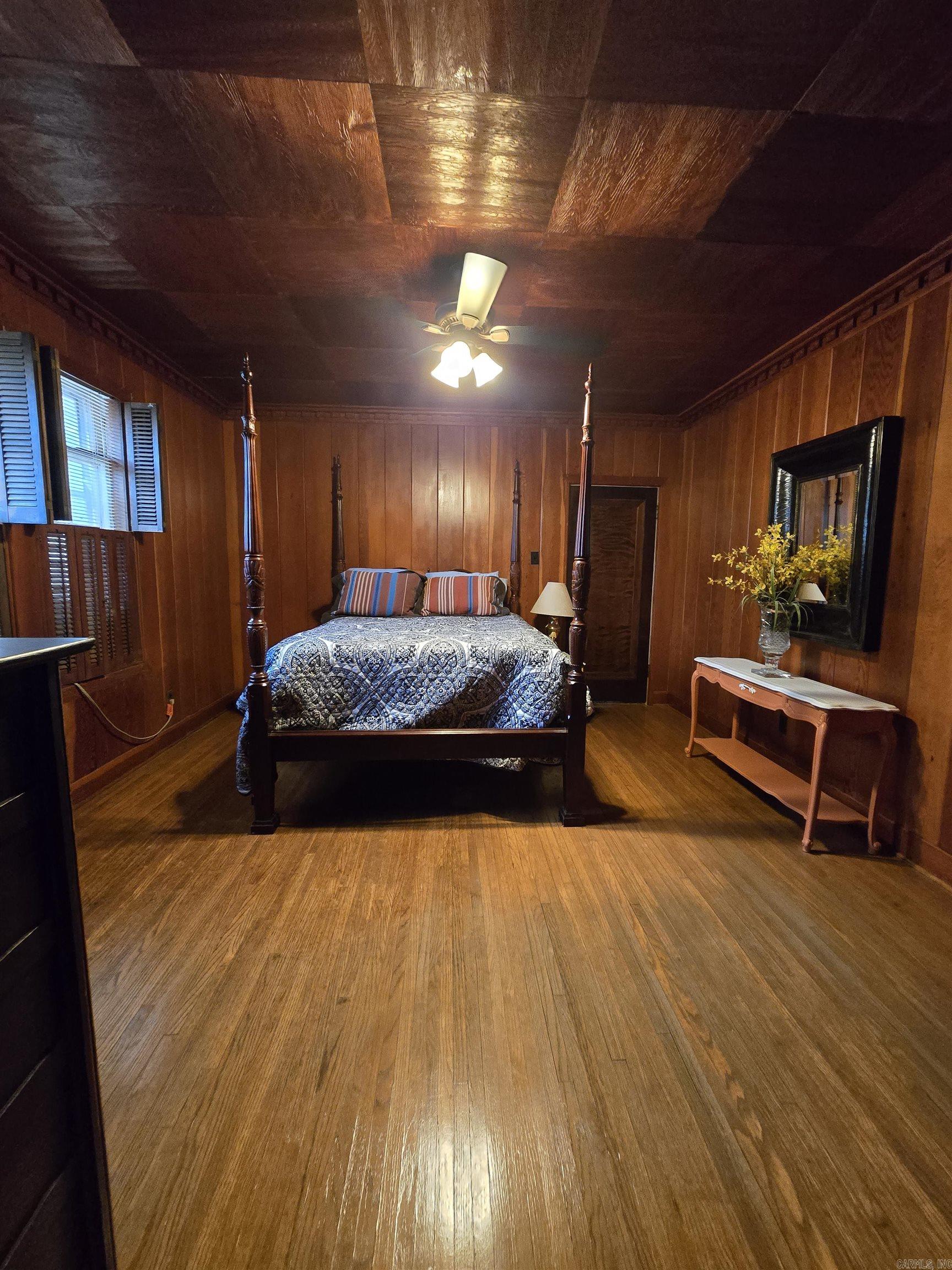 714 N Main St Monticello, AR 71655