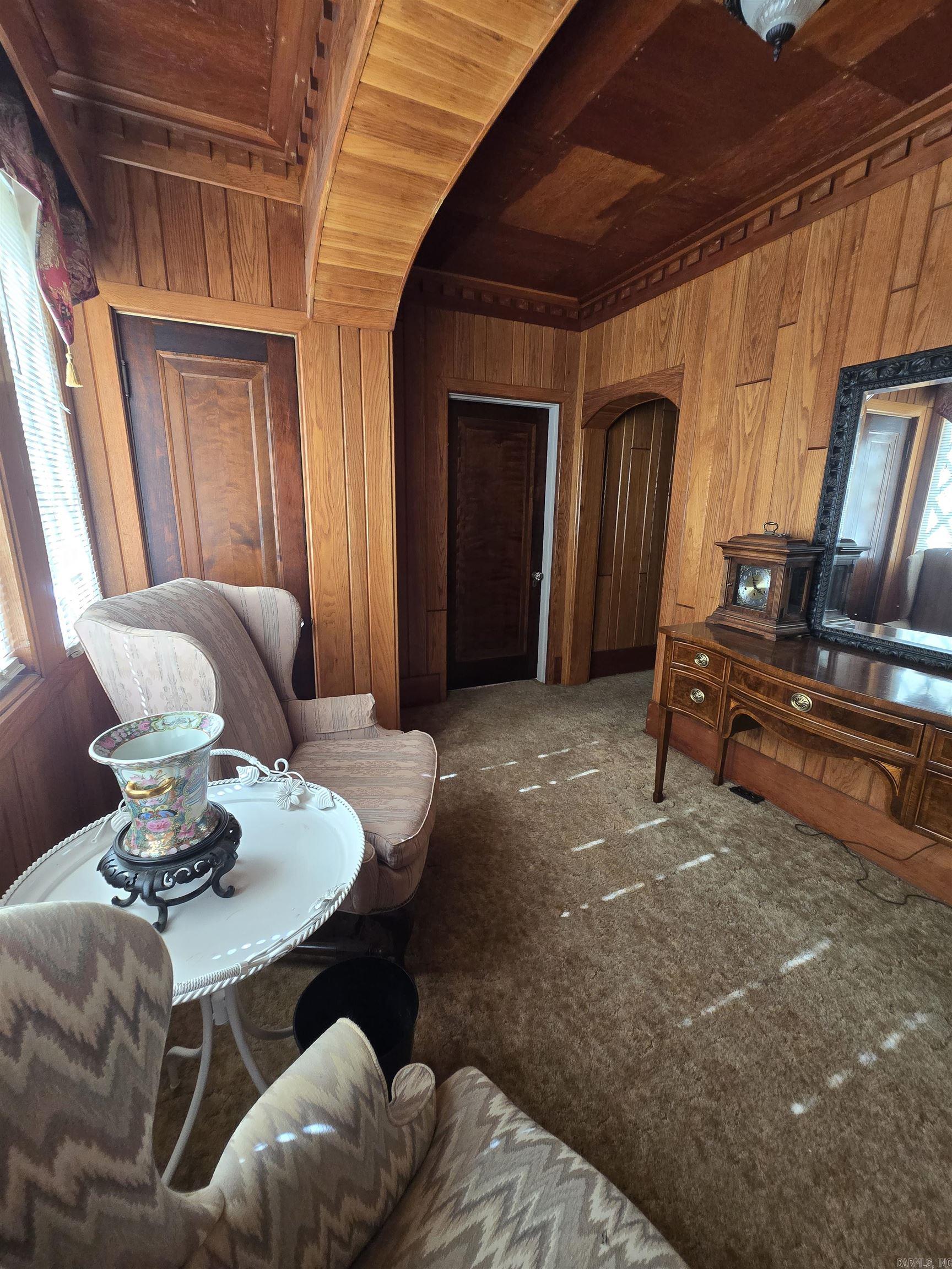 714 N Main St Monticello, AR 71655