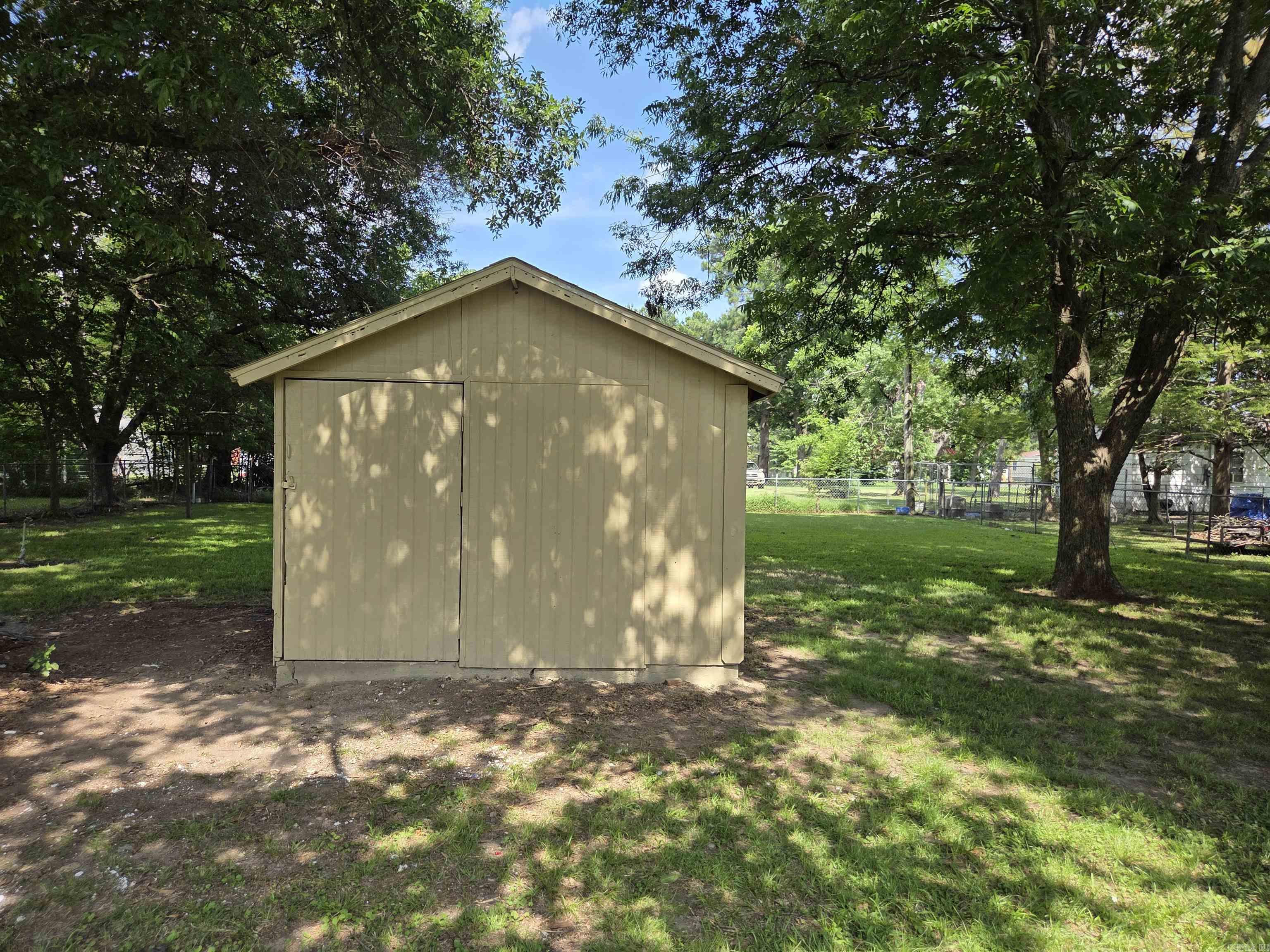 1012 N Lowe St  Stuttgart, AR